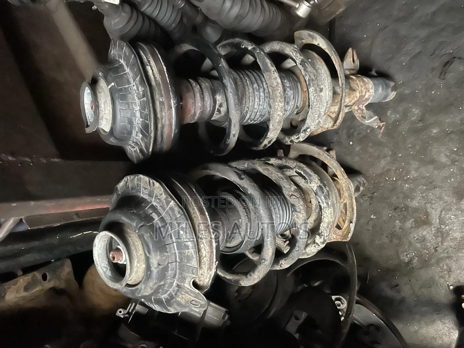 Front Shock for Chrysler 200