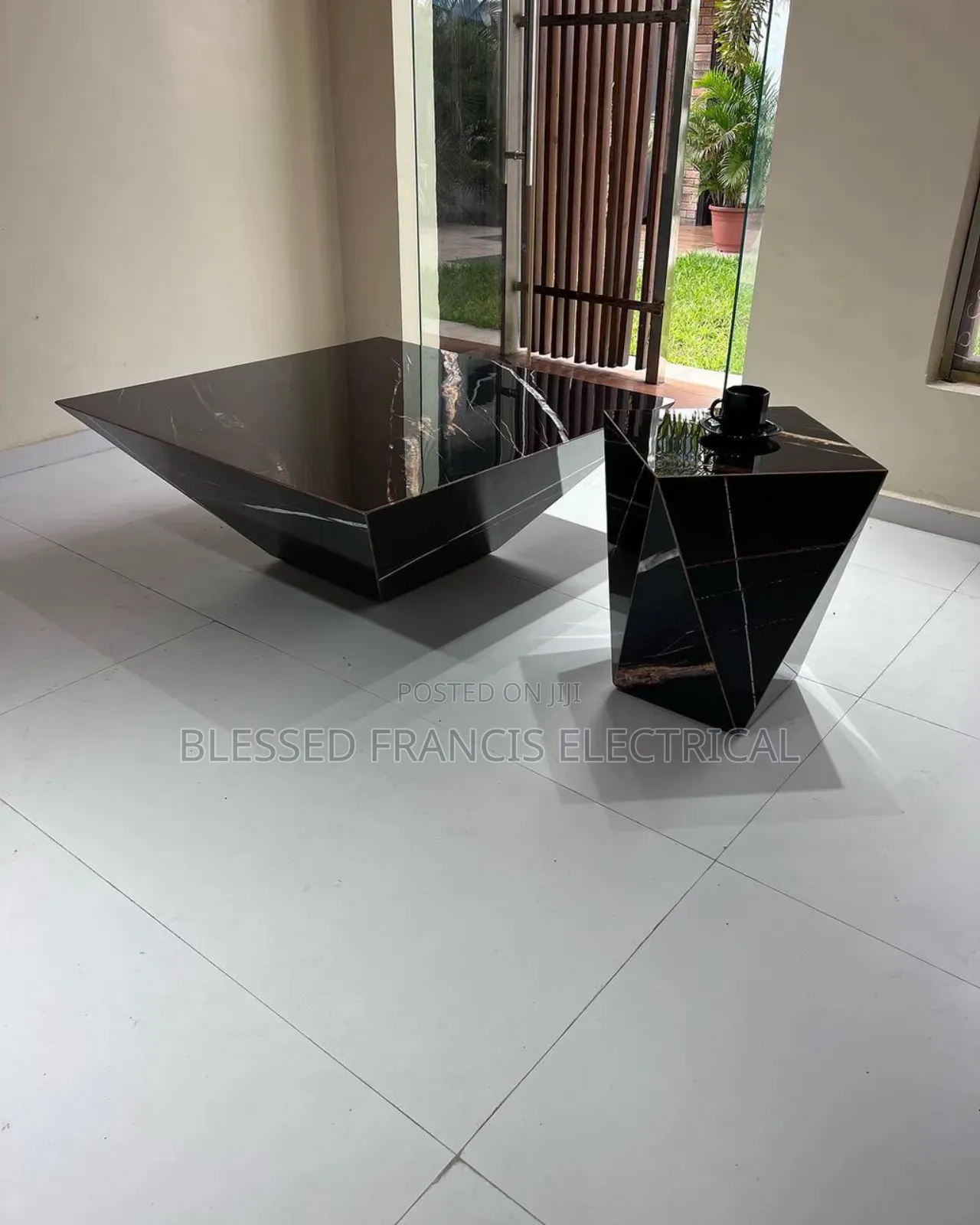 New Luxury Center Table
