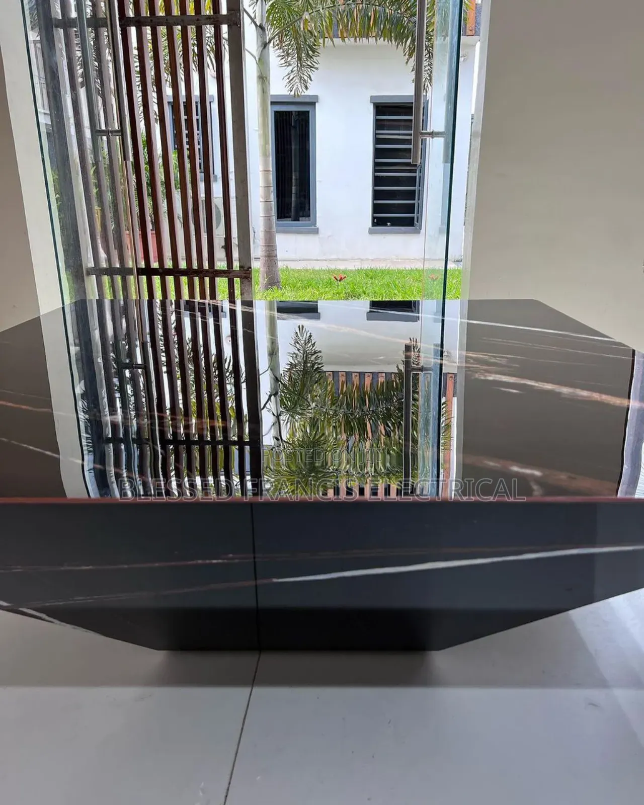 New Luxury Center Table