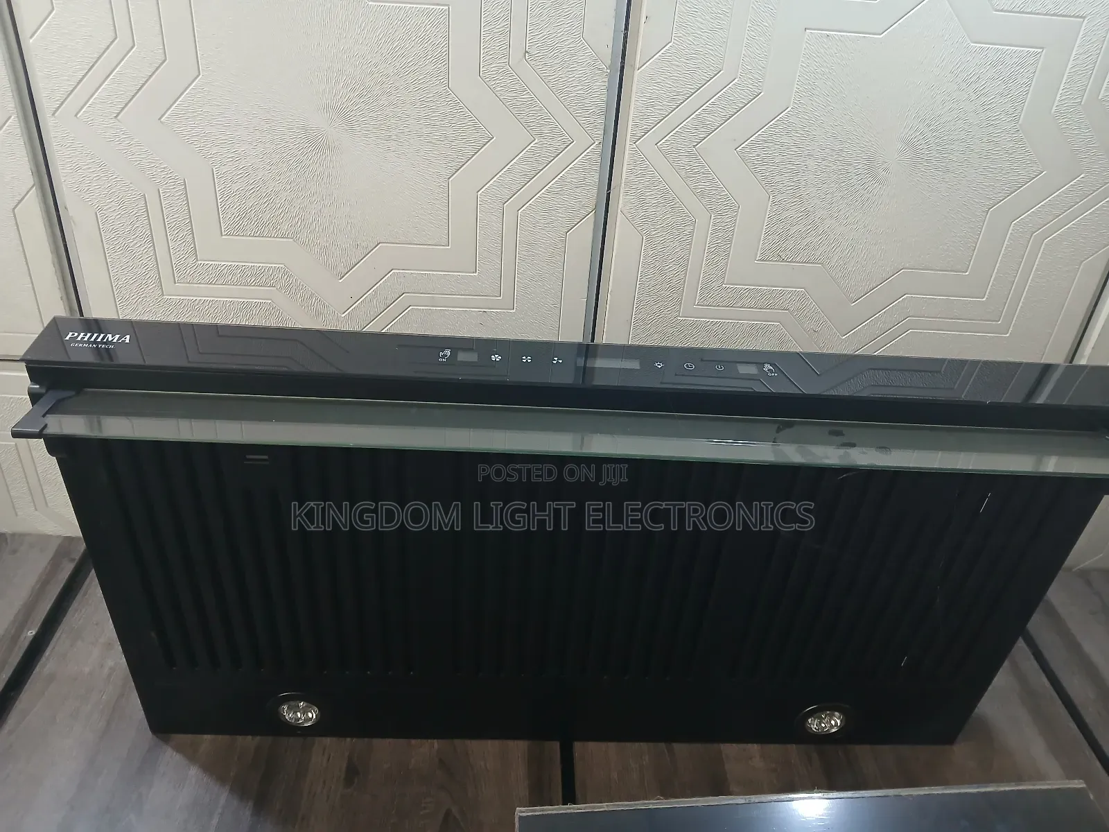 Phima Inbuilt 60x90cm Heat Extractor Hood With Charcoal Filter.