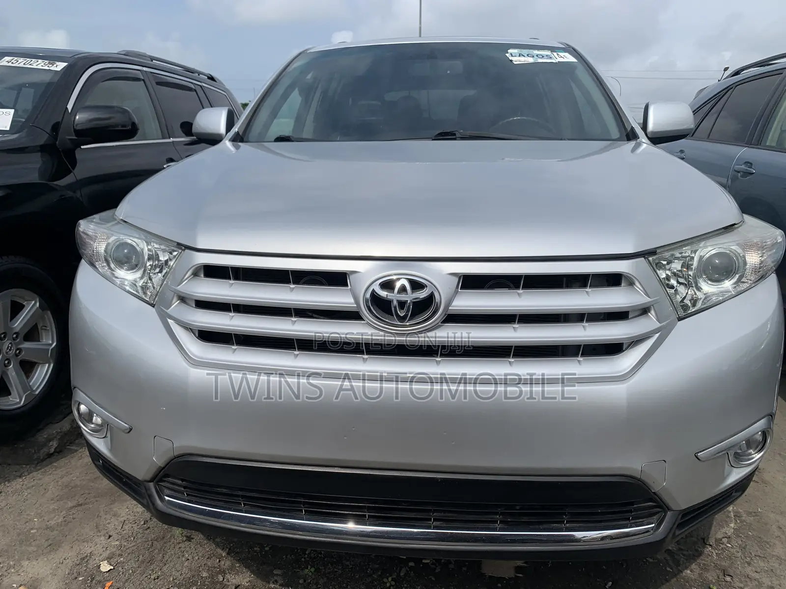 Toyota Highlander Limited 3.5l 4WD 2013 Silver