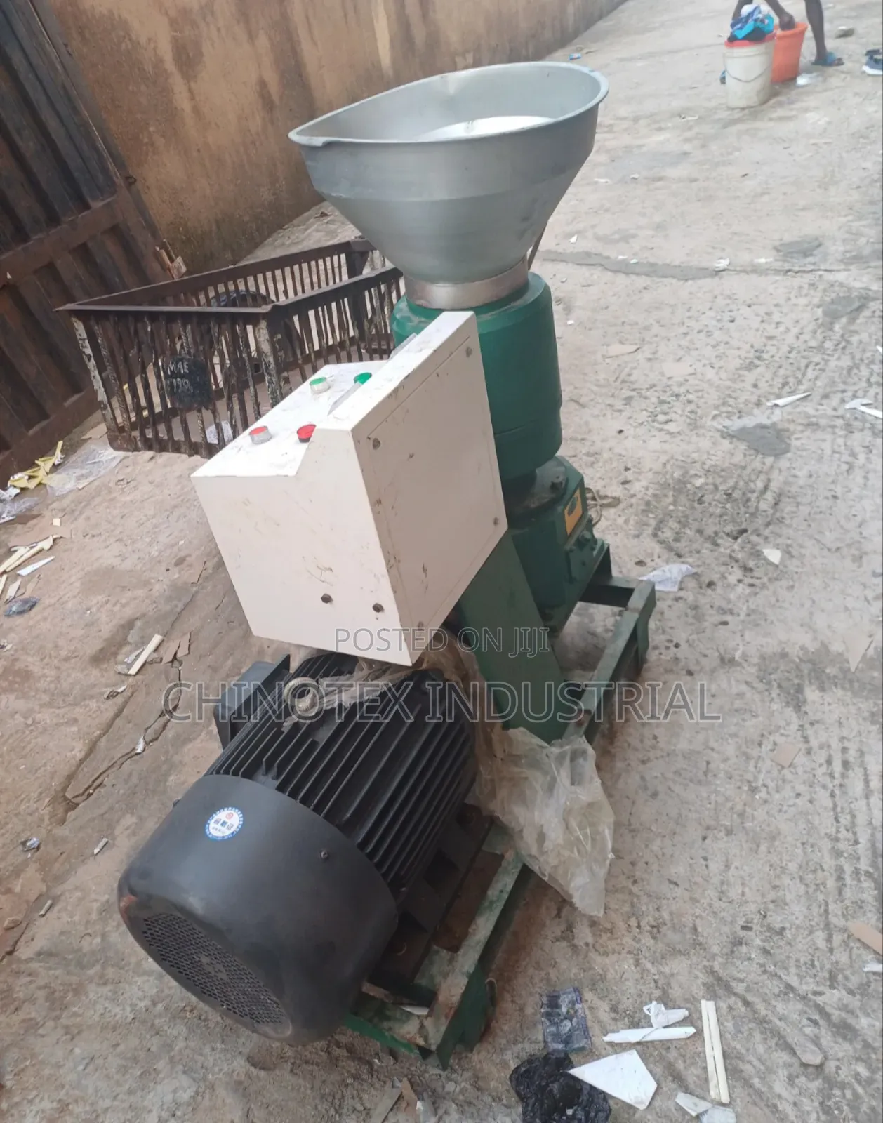 Pelletizer /Pellet Machine( 1200-1400kg/Hr)