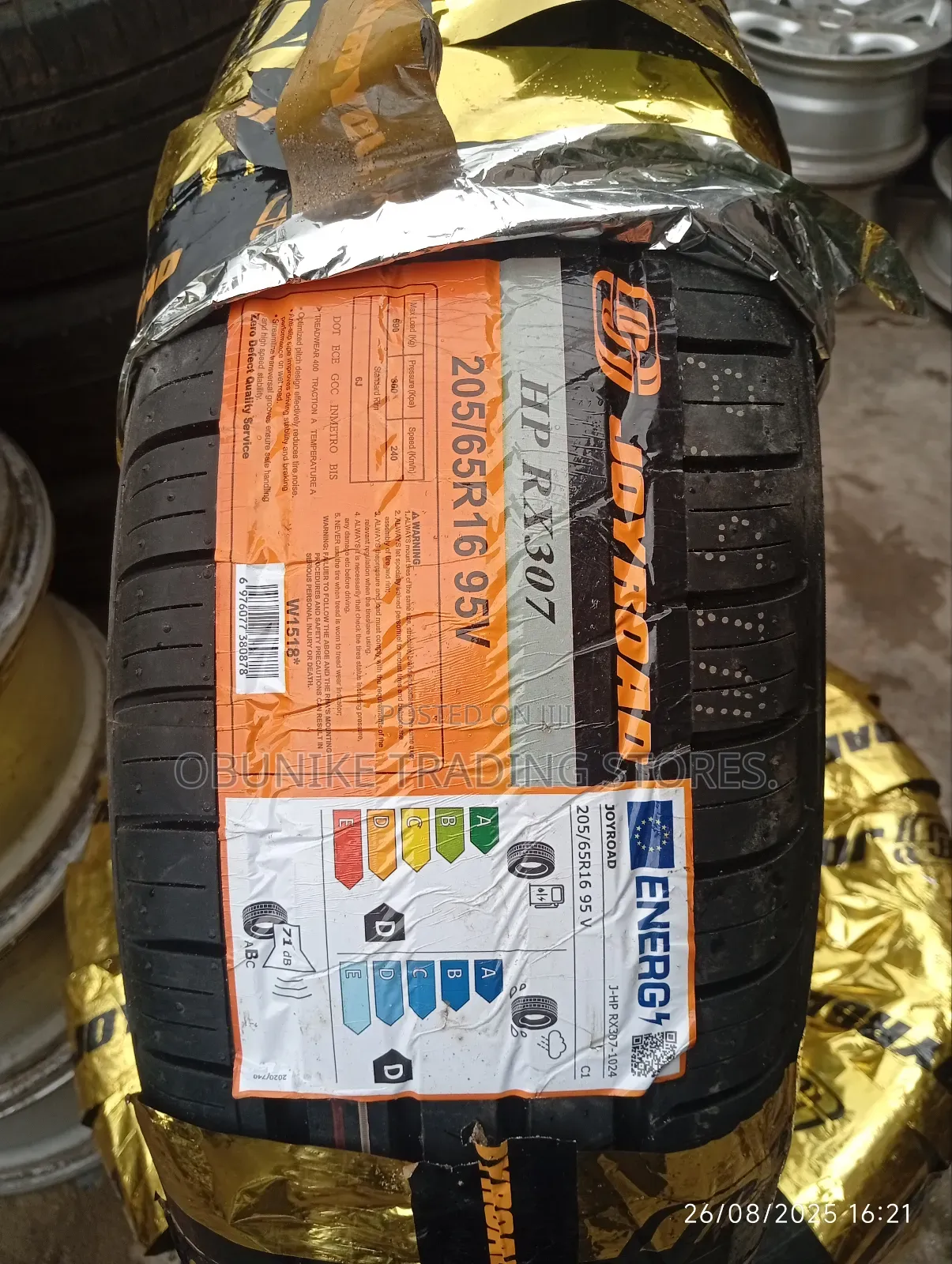 205/65r16 Tire