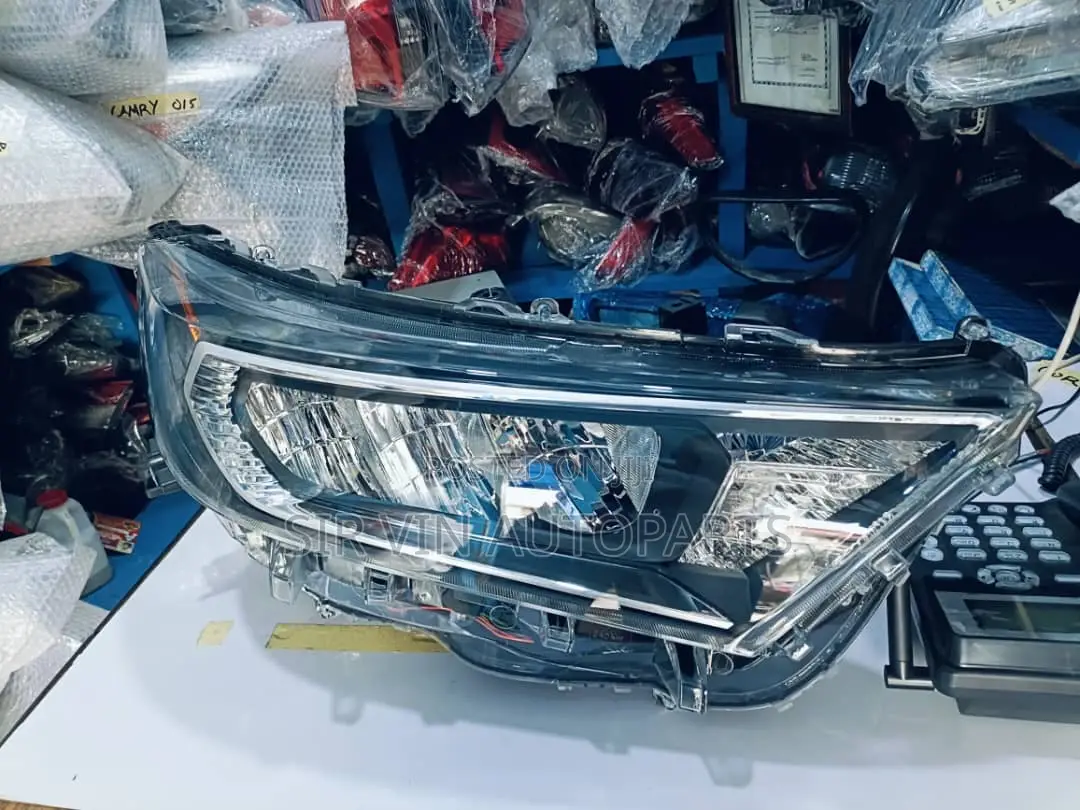 Toyota Rav4 2020 Headlight/Headlamp