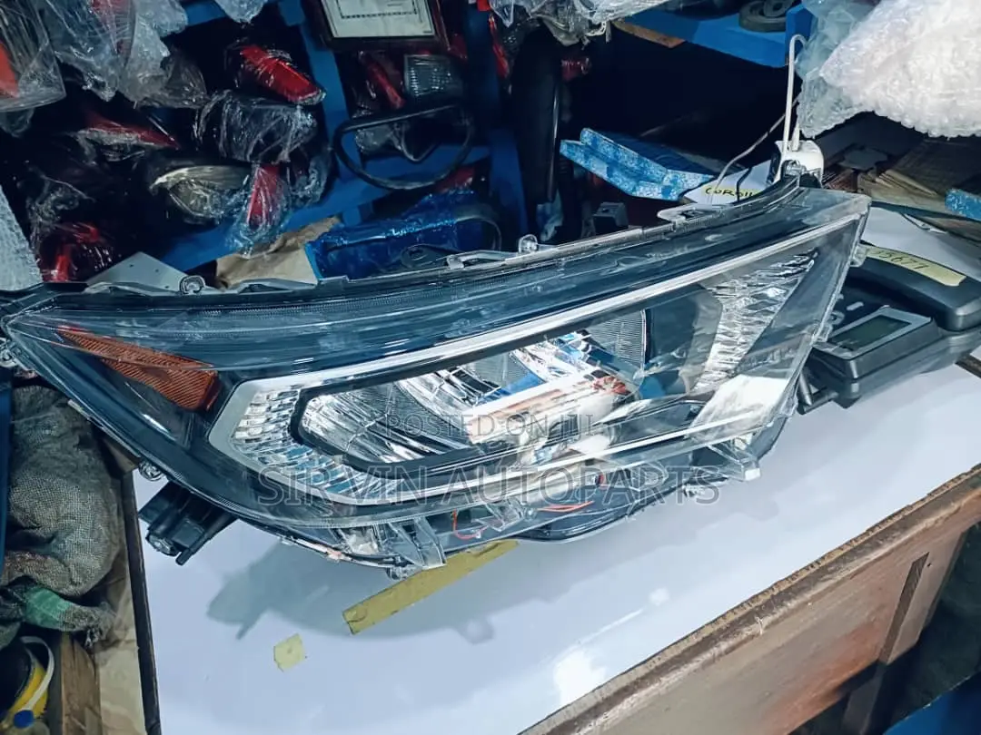 Toyota Rav4 2020 Headlight/Headlamp