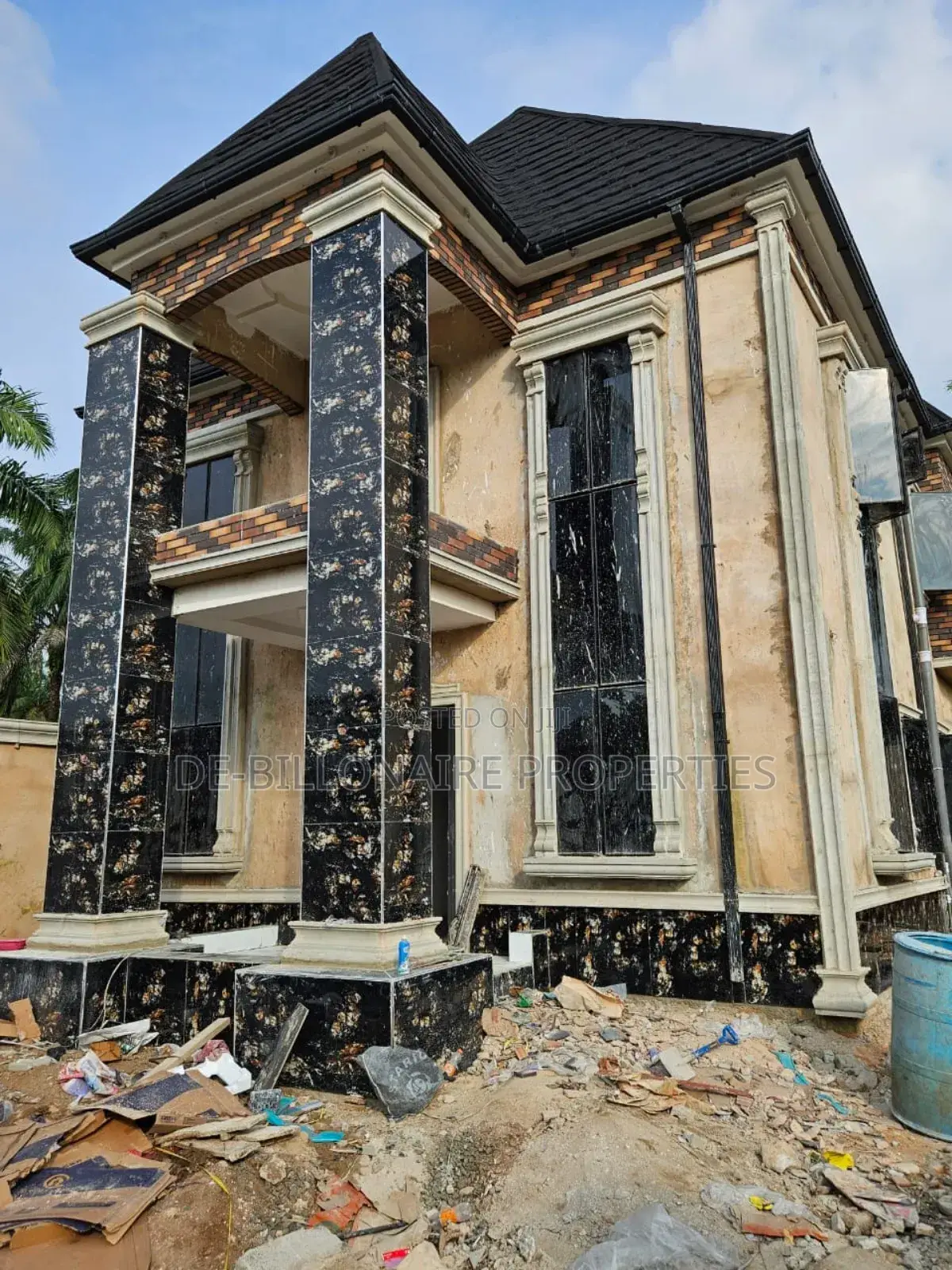 5 Bedroom Duplex All Ensuite for Sale in Umuodu Mbieri , Owerri.