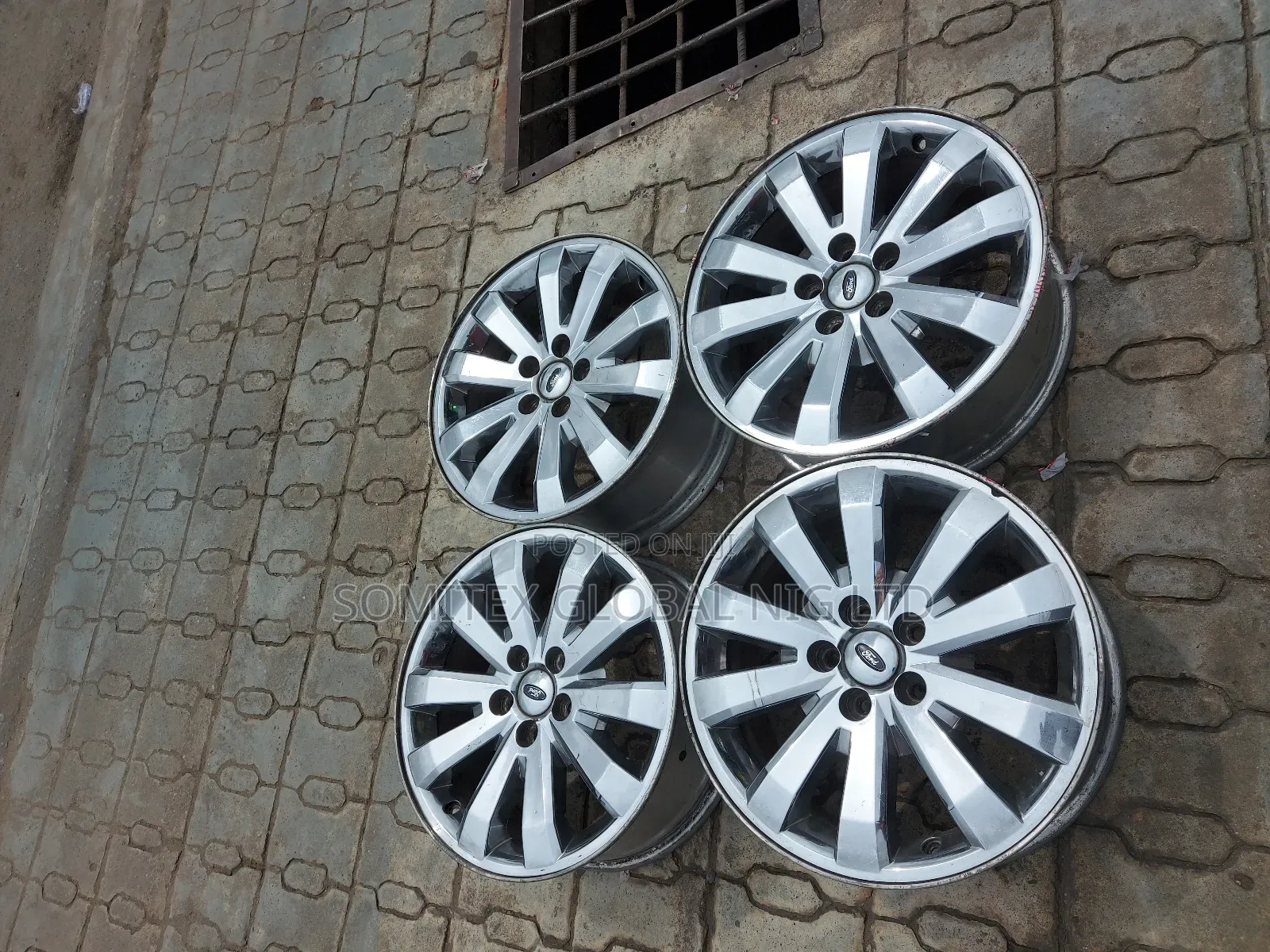 Alloyed Rim Ford 18inches!