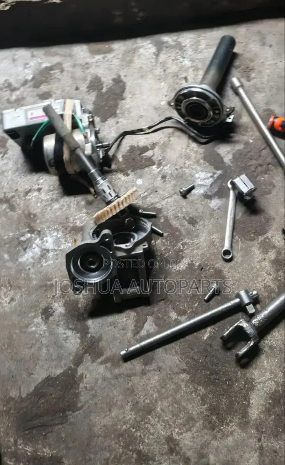 Repairing a Noisy Electric Steering Column 