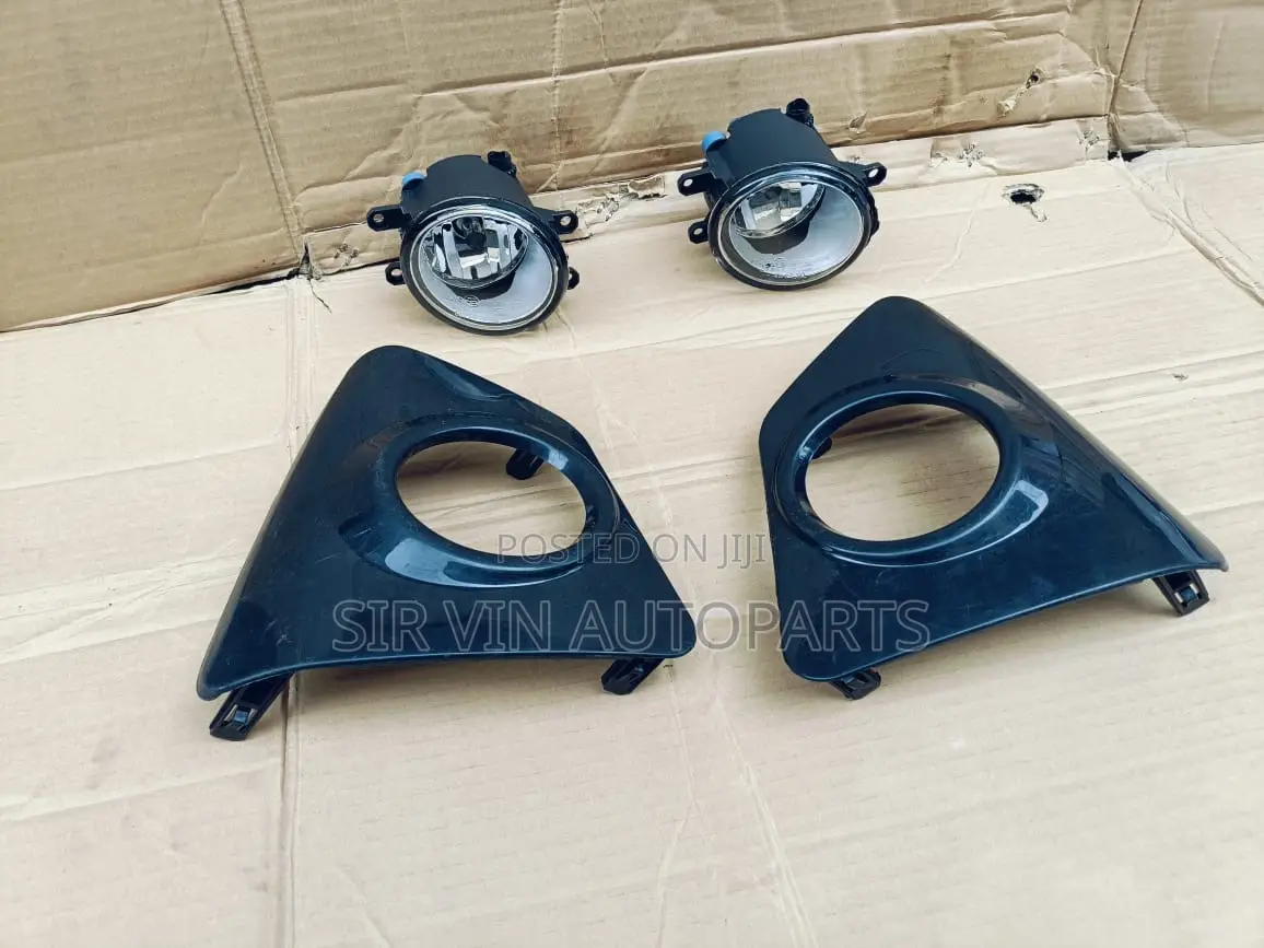 Foglights/Foglamp With Chrome For Corolla 2014 Se