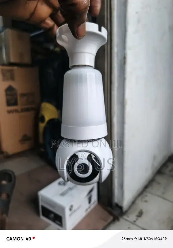 Indoor PTZ Bulb Camera Q26