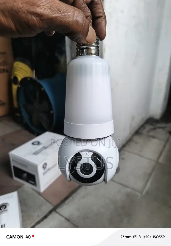 Indoor PTZ Bulb Camera Q26