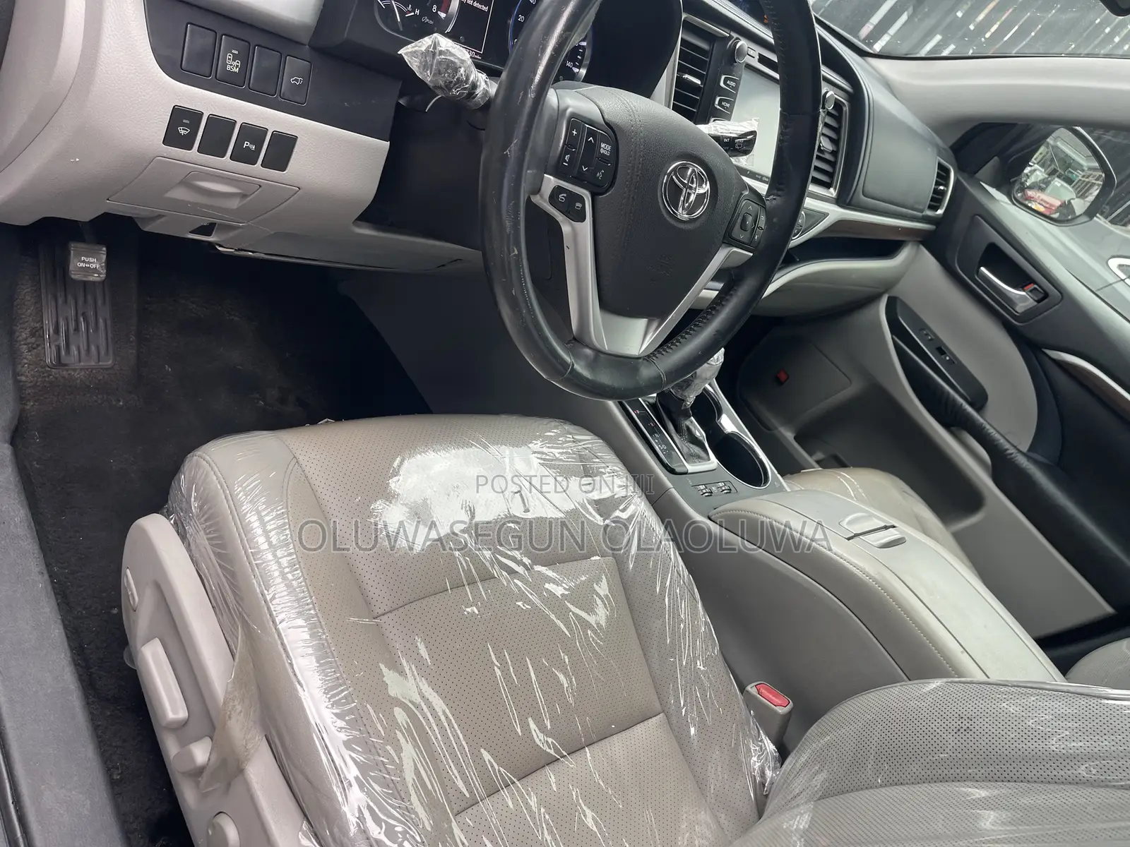 Toyota Highlander Limited V6 4x2 (3.5L 6cyl 6A) 2016 Gray