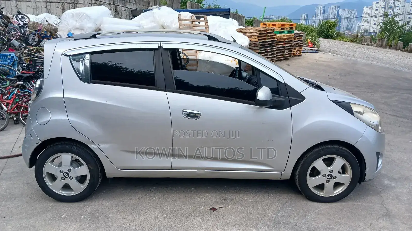 Chevrolet Spark 2010 Silver
