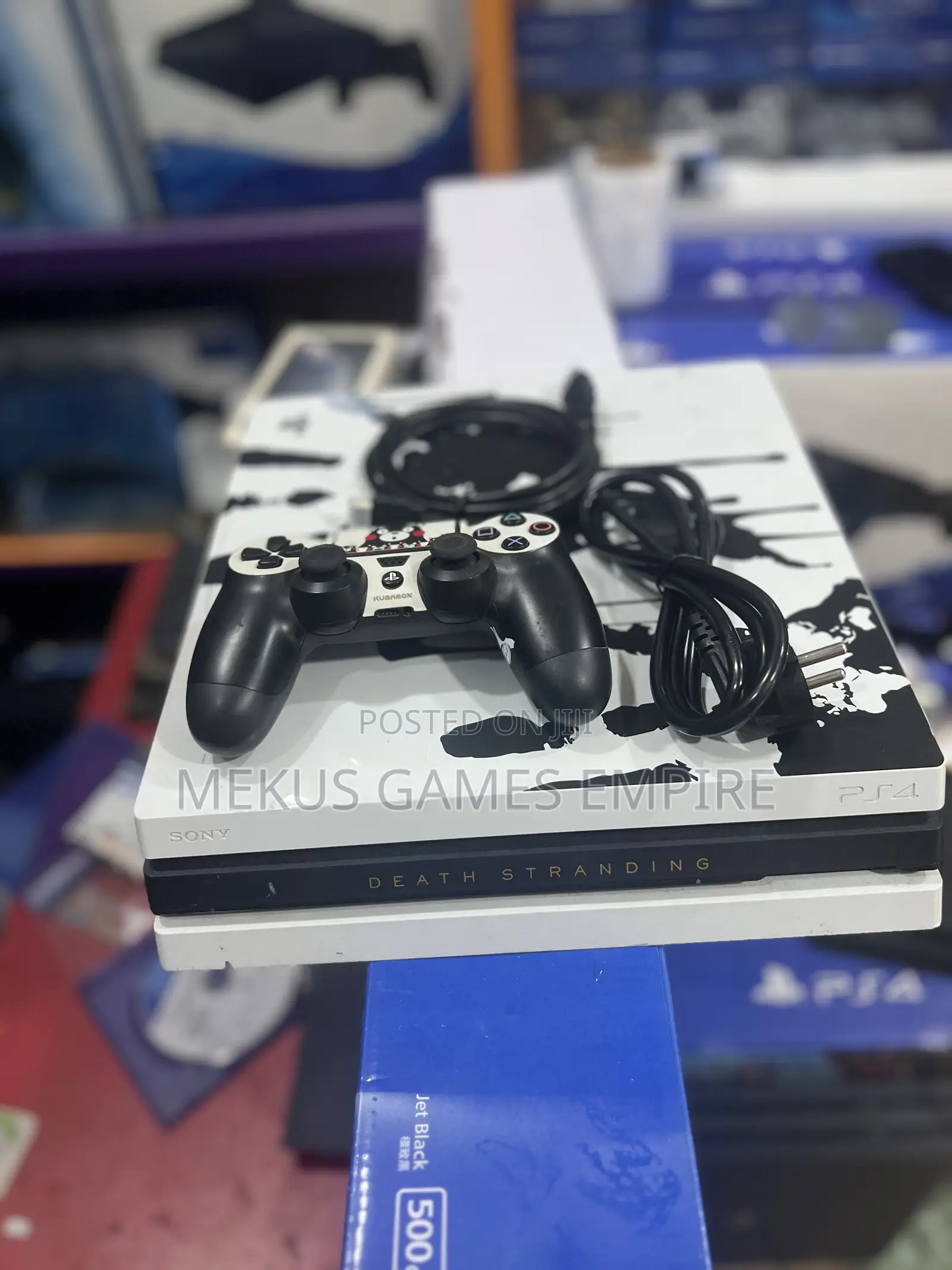 Ps4 Pro + 12 Games Installed Both Fc25,Pes25,Mk,Gta More