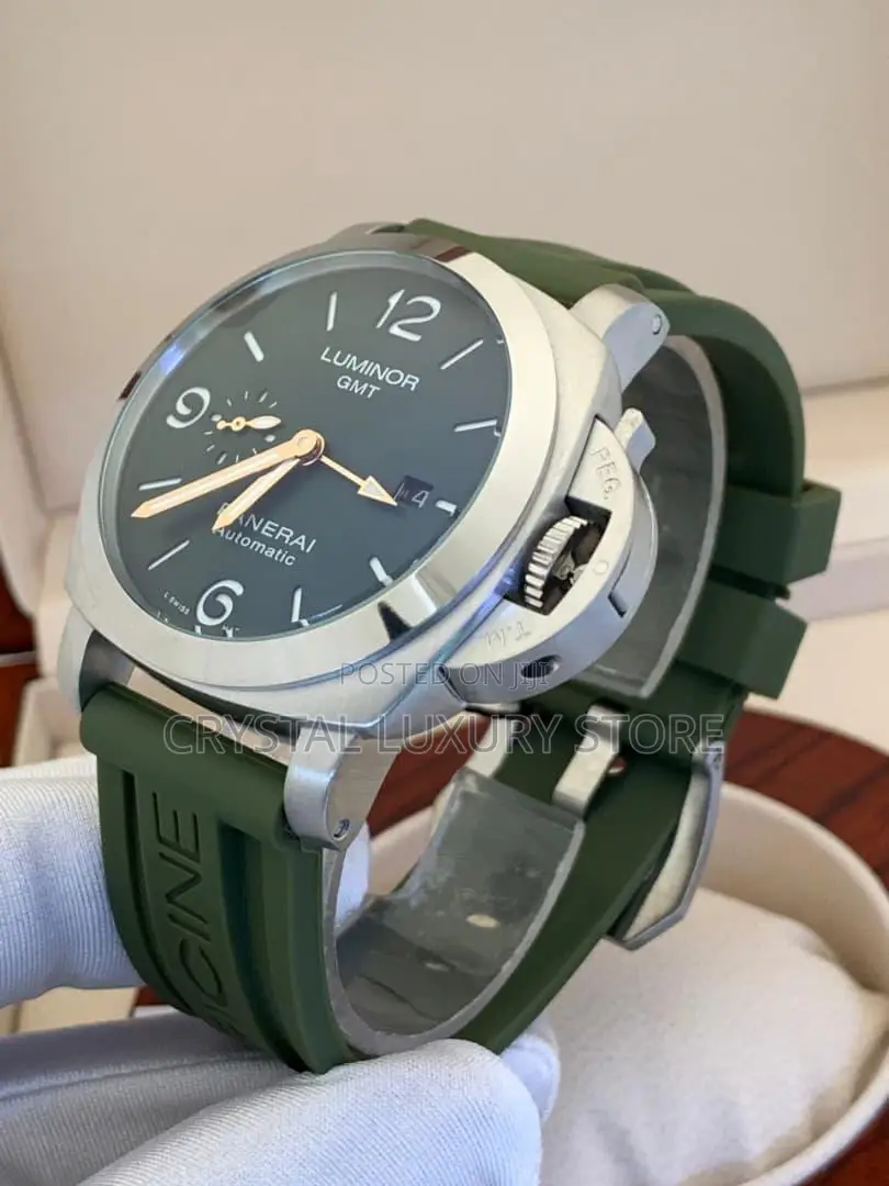 Luminous Quality Luxury Men Genuine Leather Wristwatch