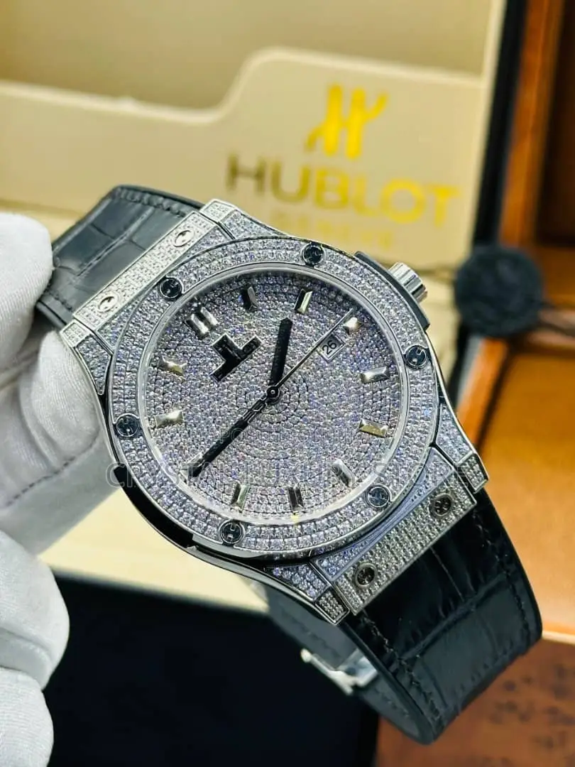 Hublot Quality Luxury Men Iced Genuine Leather Wristwatch