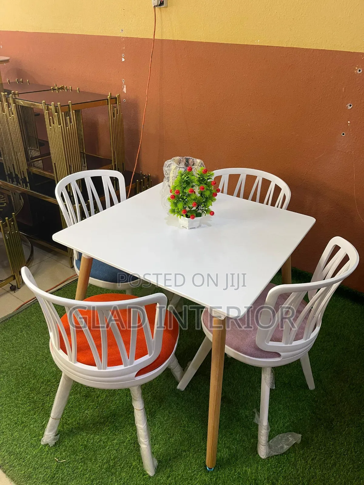 4 Seat Dining Table