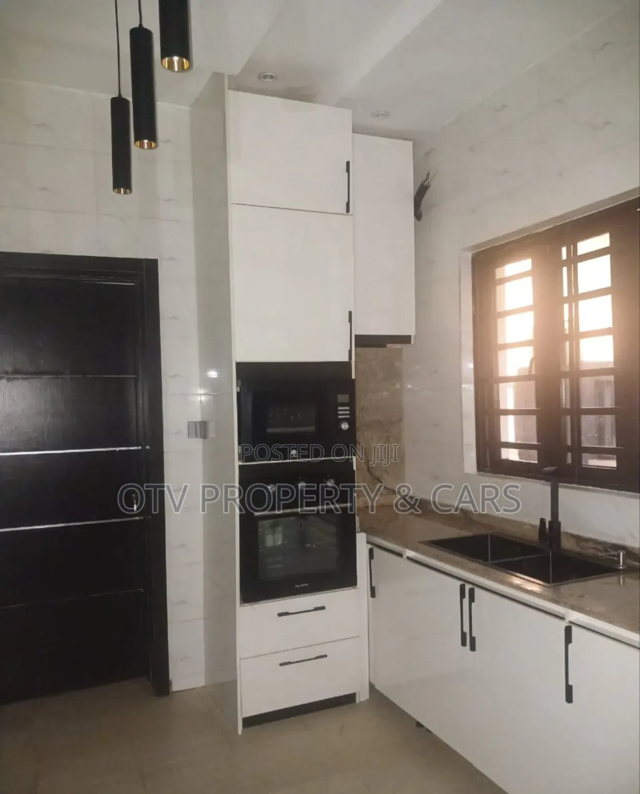Furnished 4bdrm Duplex in Ibadan for sale