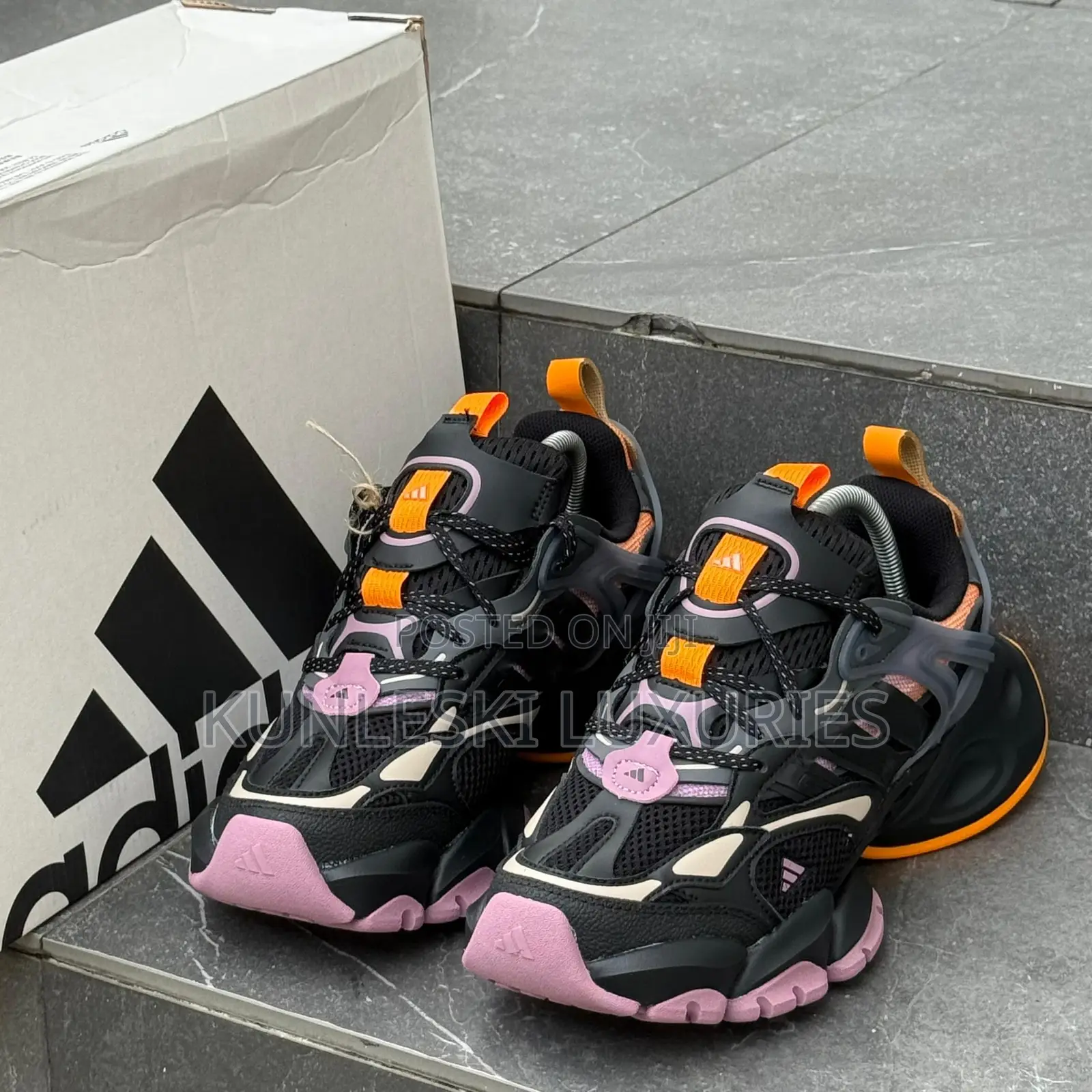 Original Adidas Vento XLG Deluxe Sneakers Collections
