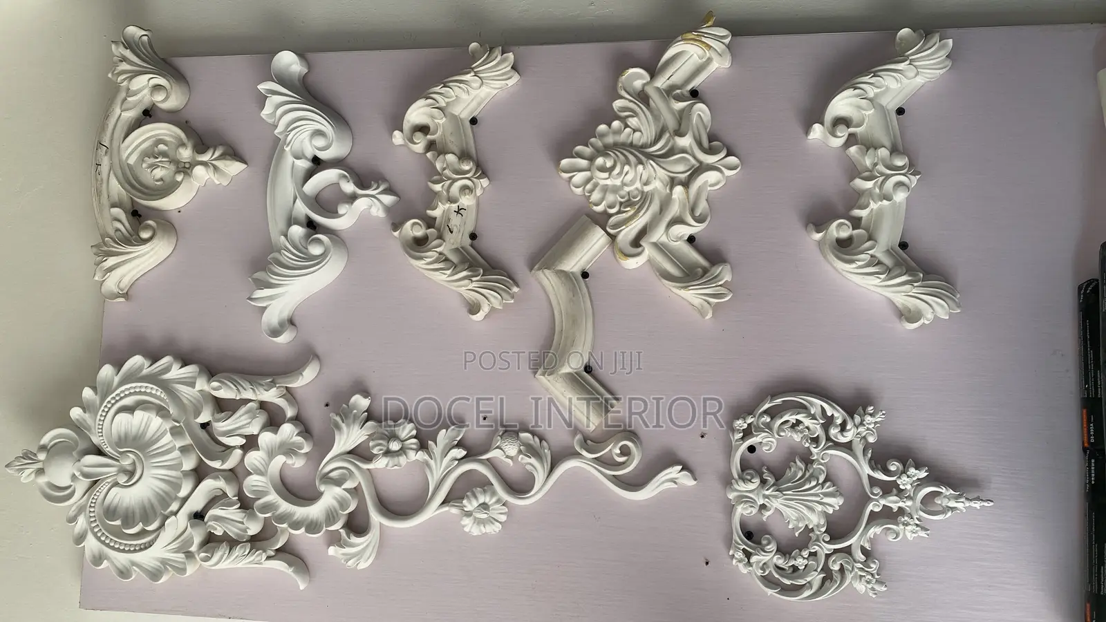 Cornice Edge or Cornice Head