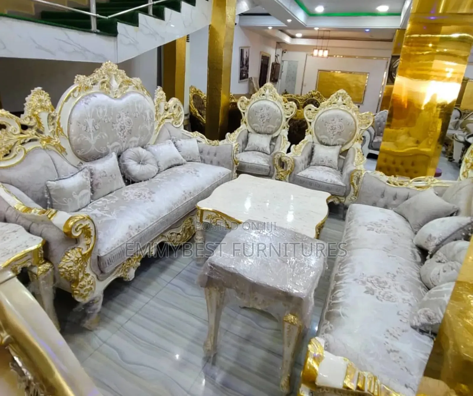 8 Seaters Imported Sofa Chairs Set.