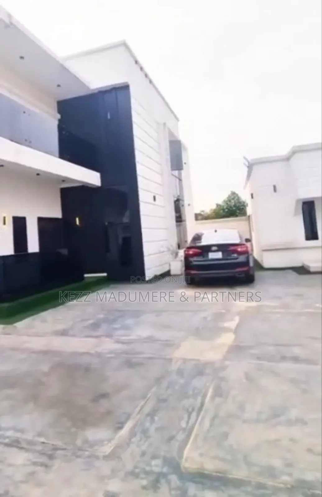 4bdrm Duplex in Gated Estate ,, Port-Harcourt for sale