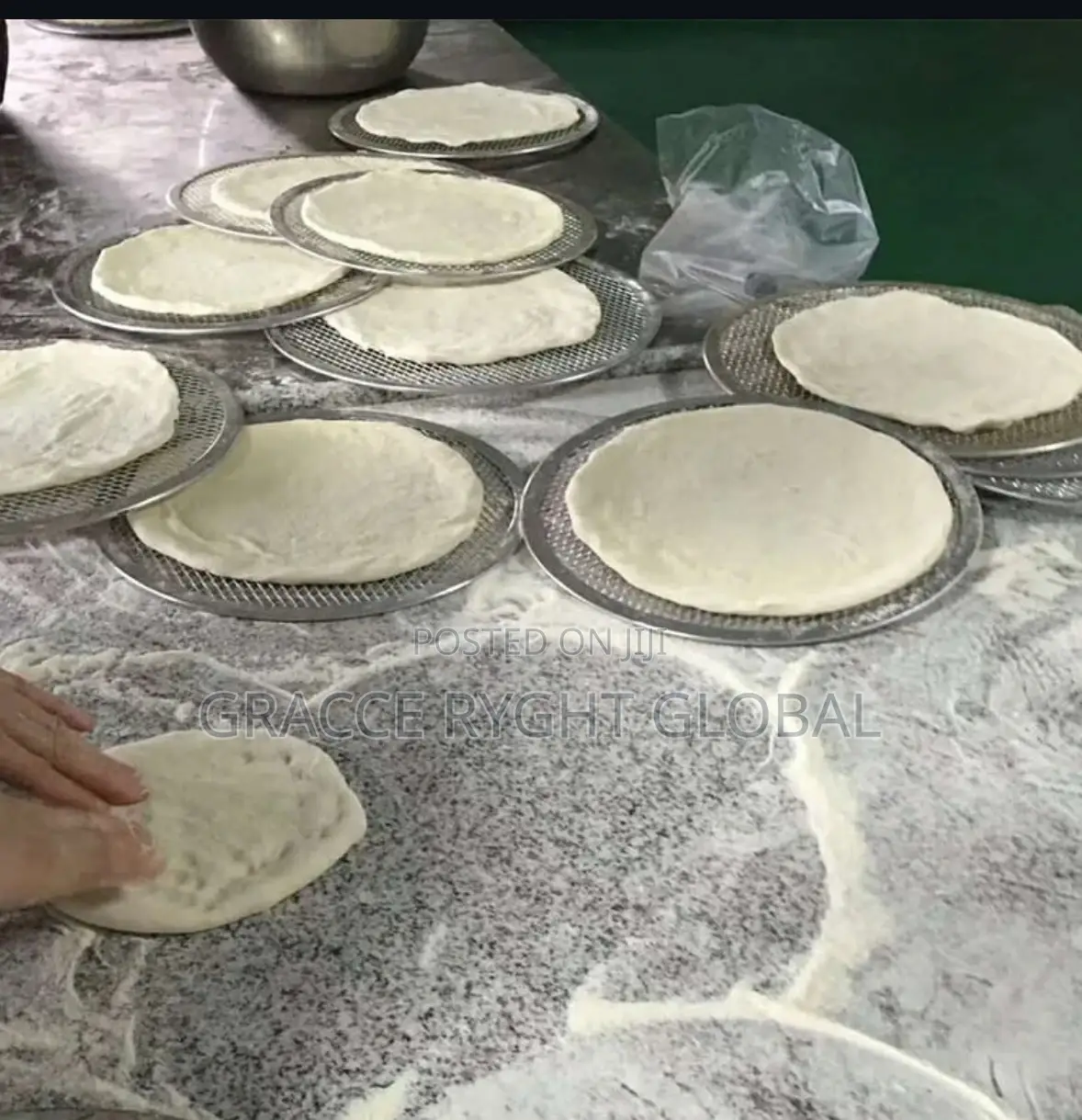10" Round Pizza Aluminum Mesh Baking Tray for Restaurant Supplies