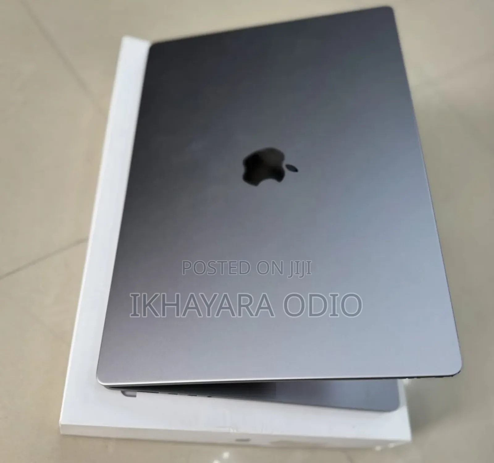 Laptop Apple MacBook Pro 2023 M2 Pro 16-Inch 16GB Apple M2 SSD 512GB