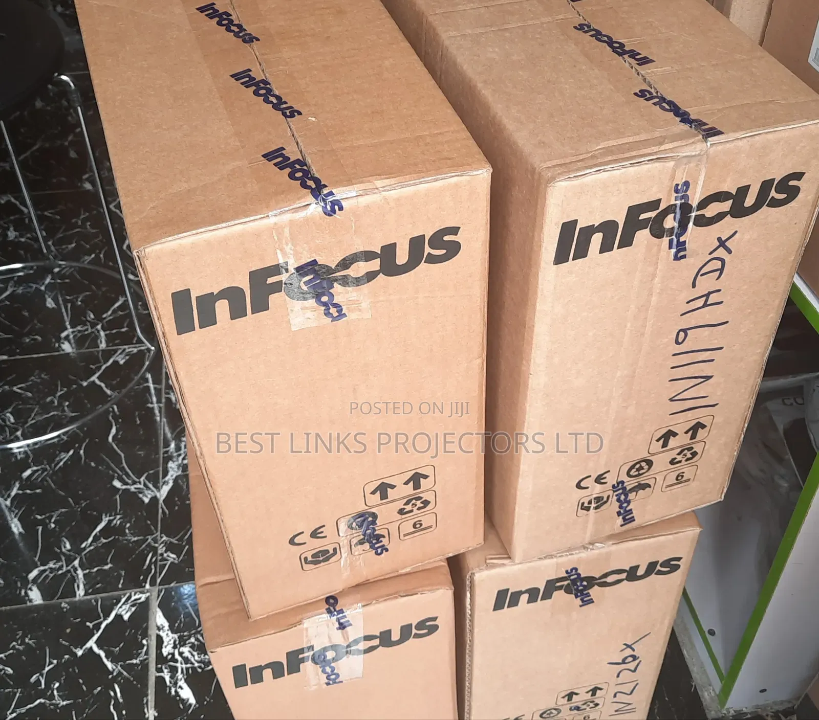 Infocus 4000 Lumens