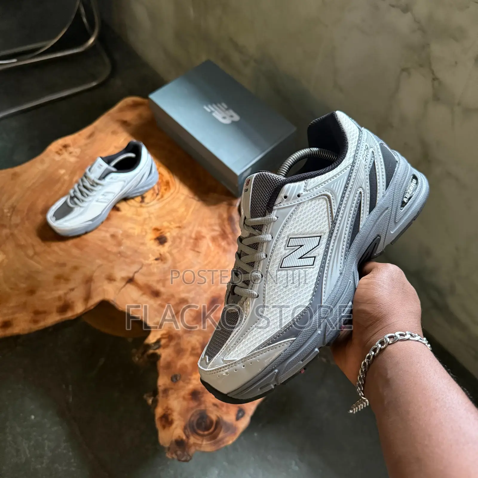 Original New Balance 509 Grey Sneakers