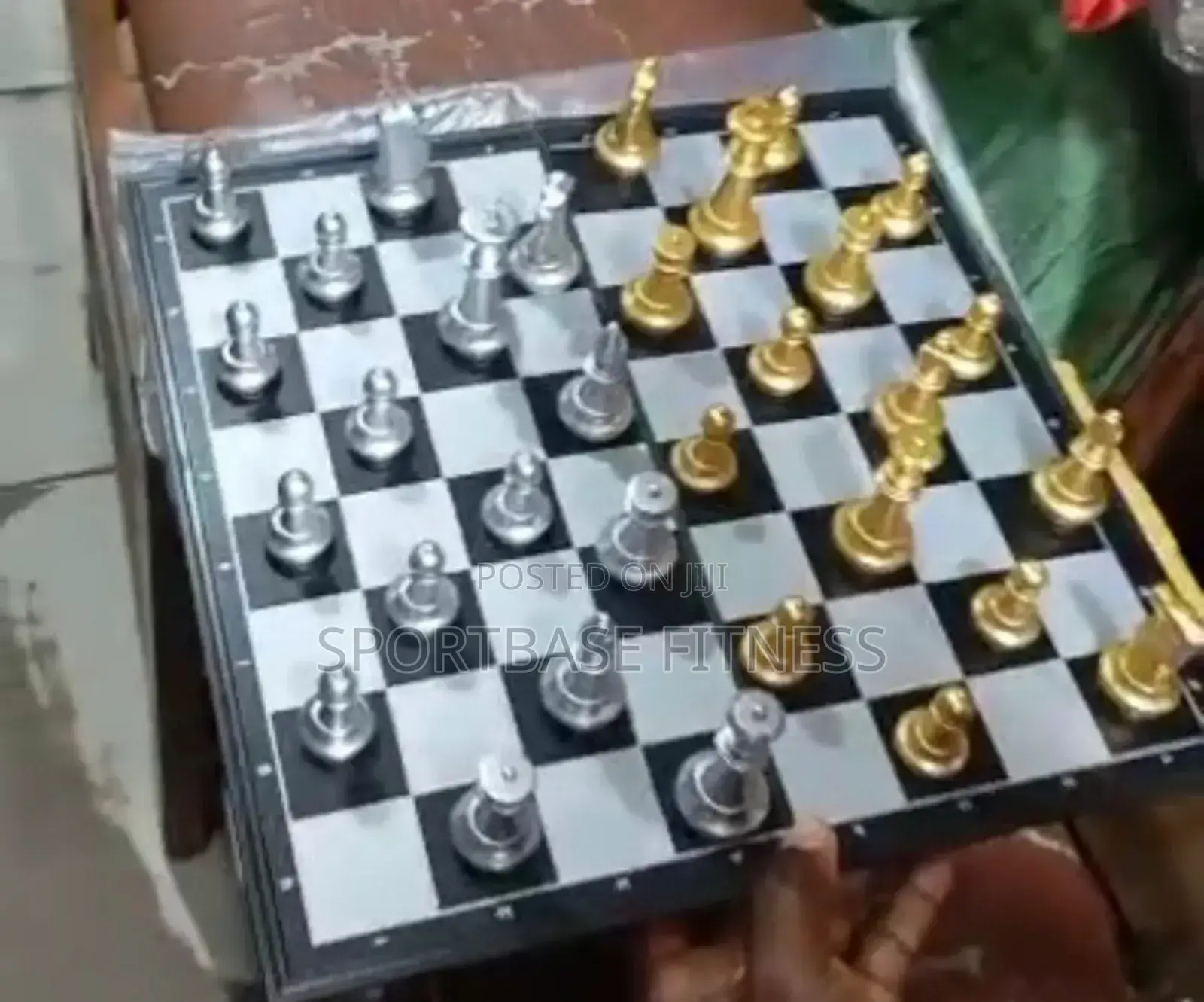 Magnetic Chess Game