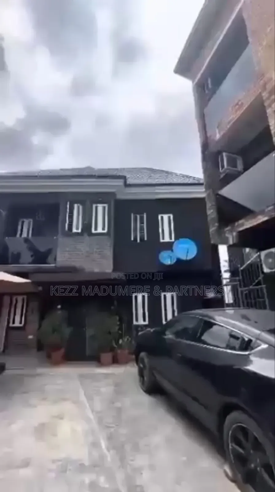 For Sale : 20 Rooms Hotel at by Aker Rd, Iwofe, Ph