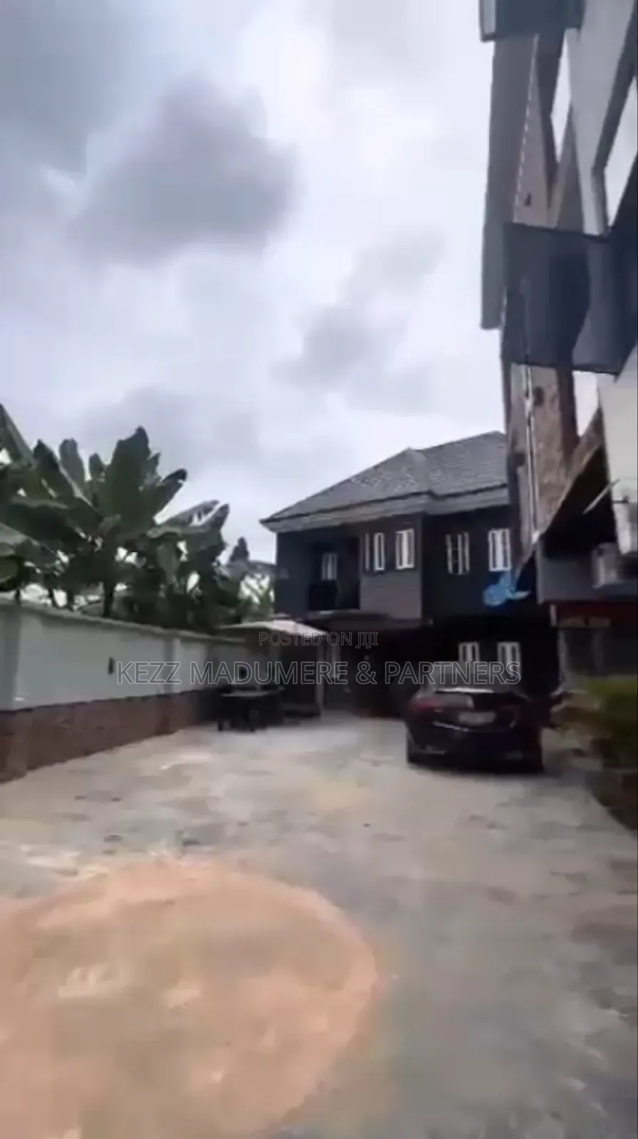 For Sale : 20 Rooms Hotel at by Aker Rd, Iwofe, Ph