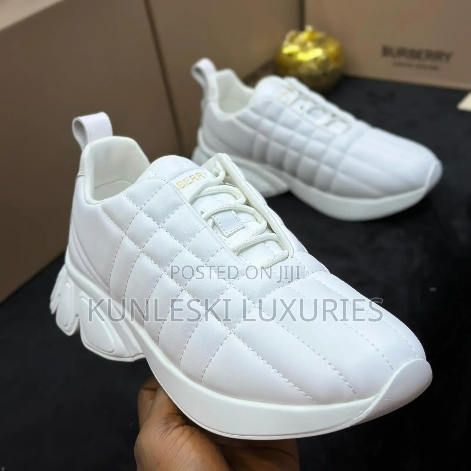Original Burberry Designer Leather Sneakers in Black and White