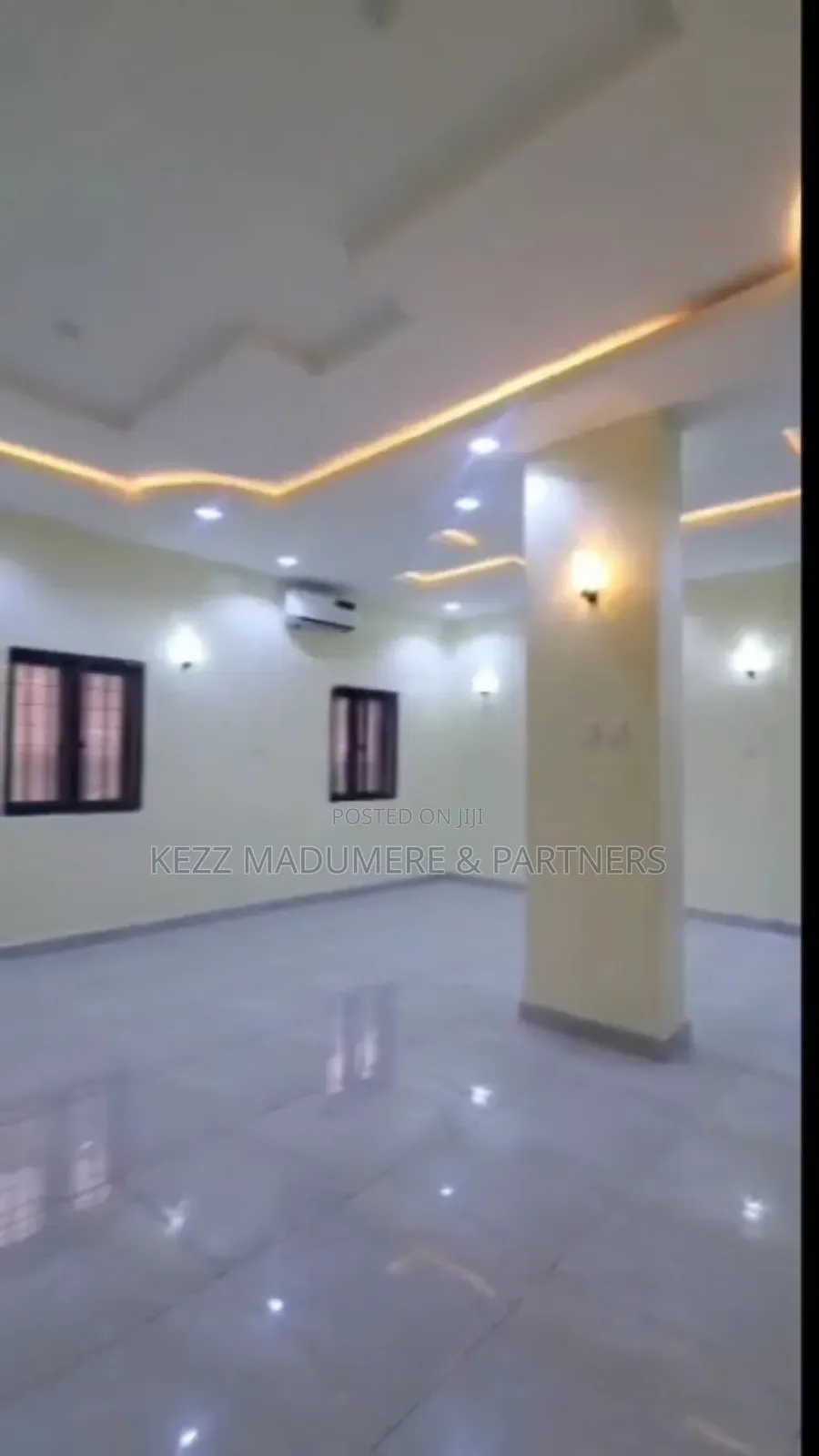 To Let: Massive Ground Floor Showroom