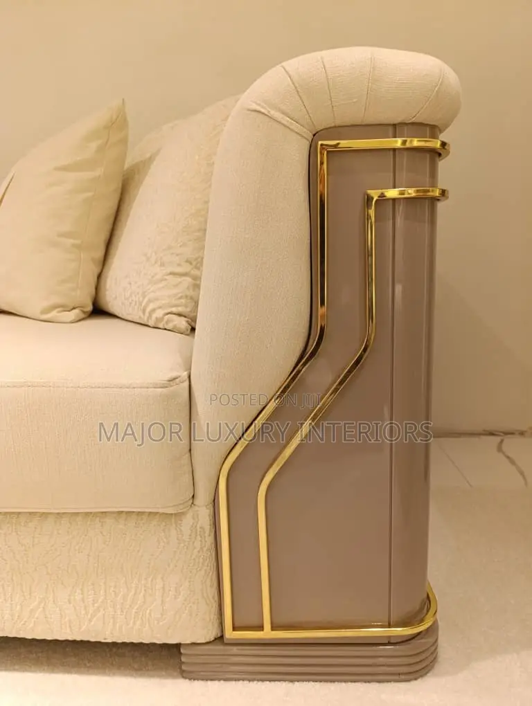 High Quality Contemporary Sofa Set