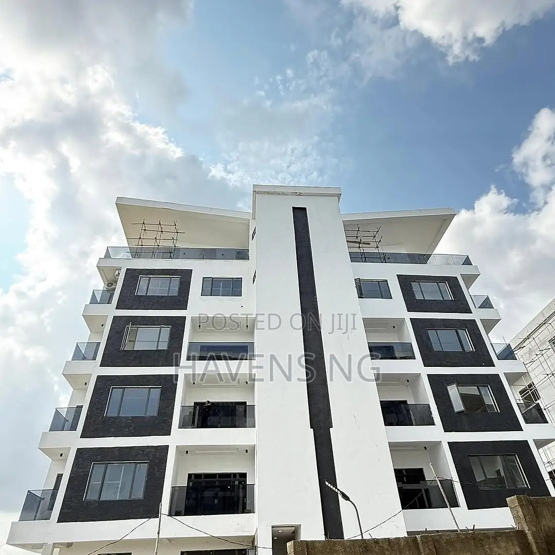 3bdrm Apartment in Guzape District for sale