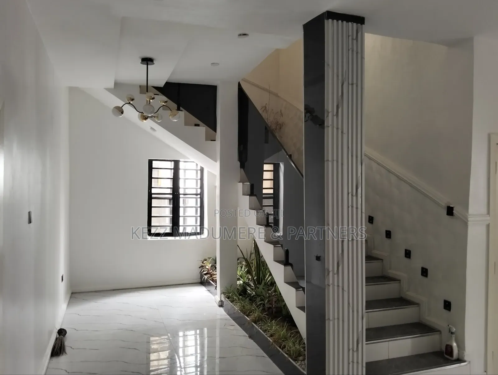 4bdrm Duplex in Centinery Gardens, Port-Harcourt for sale
