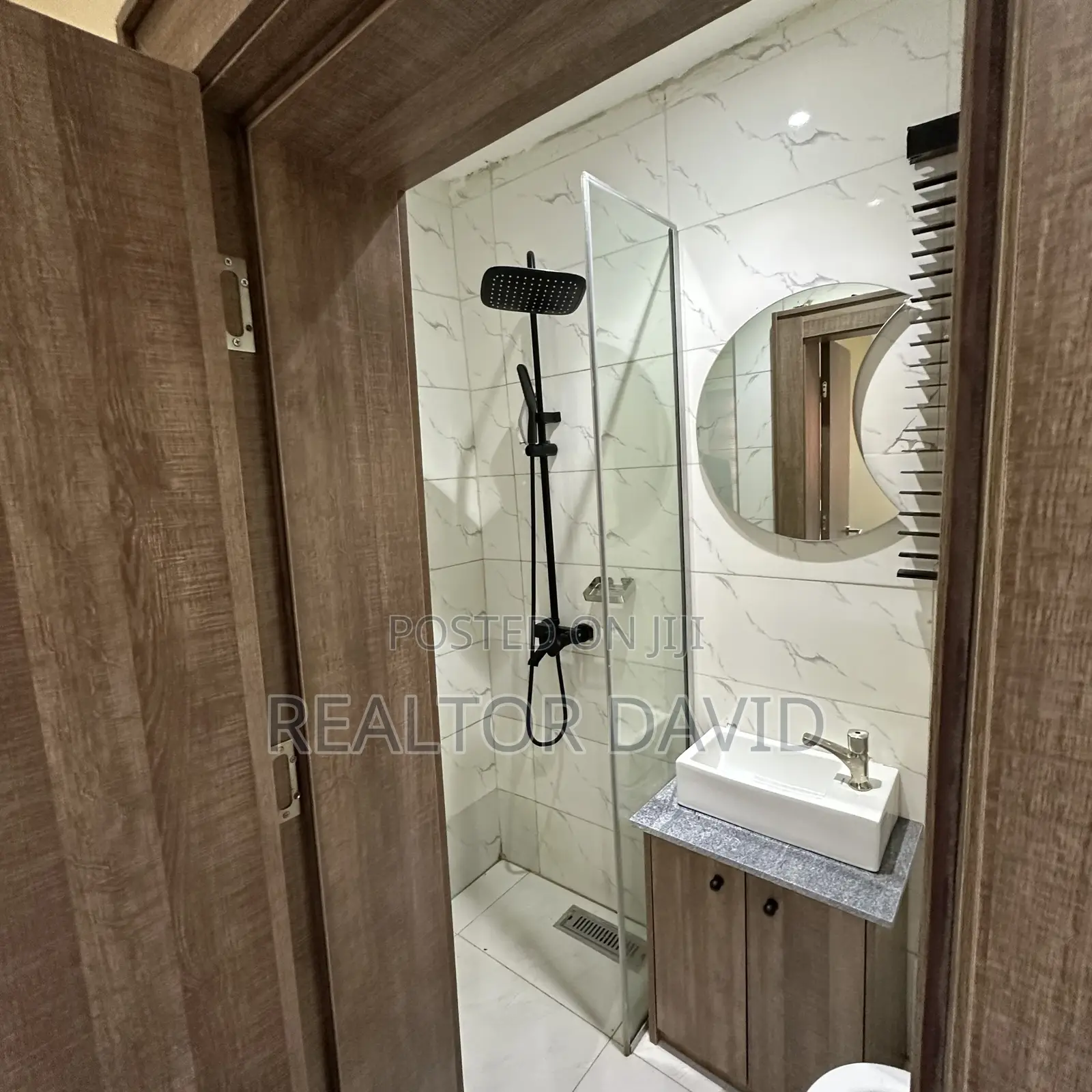 Luxury 1 Bedroom Apartment With Excellent Facilities