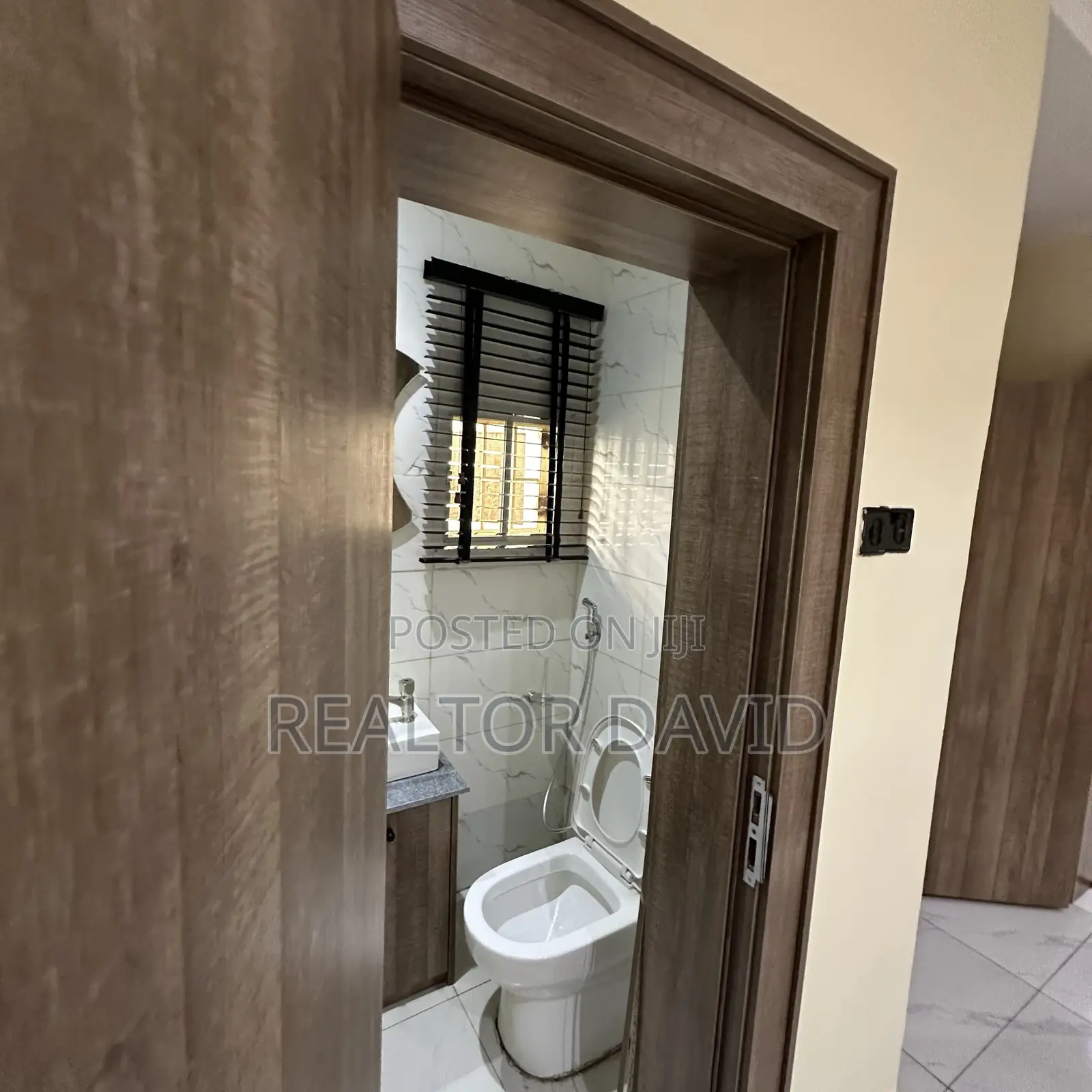 Luxury 1 Bedroom Apartment With Excellent Facilities