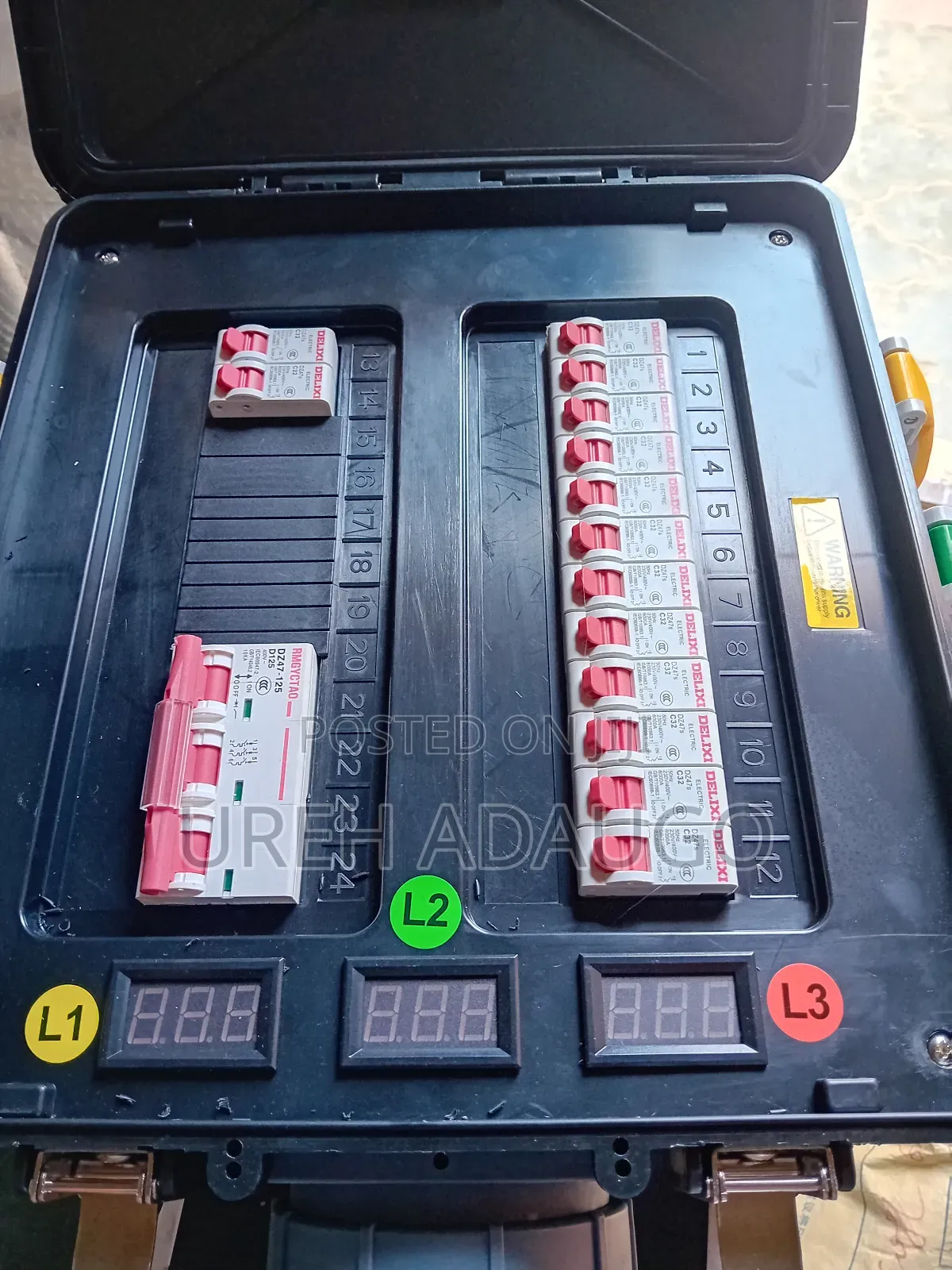 12 Way Direct Power Supply Box