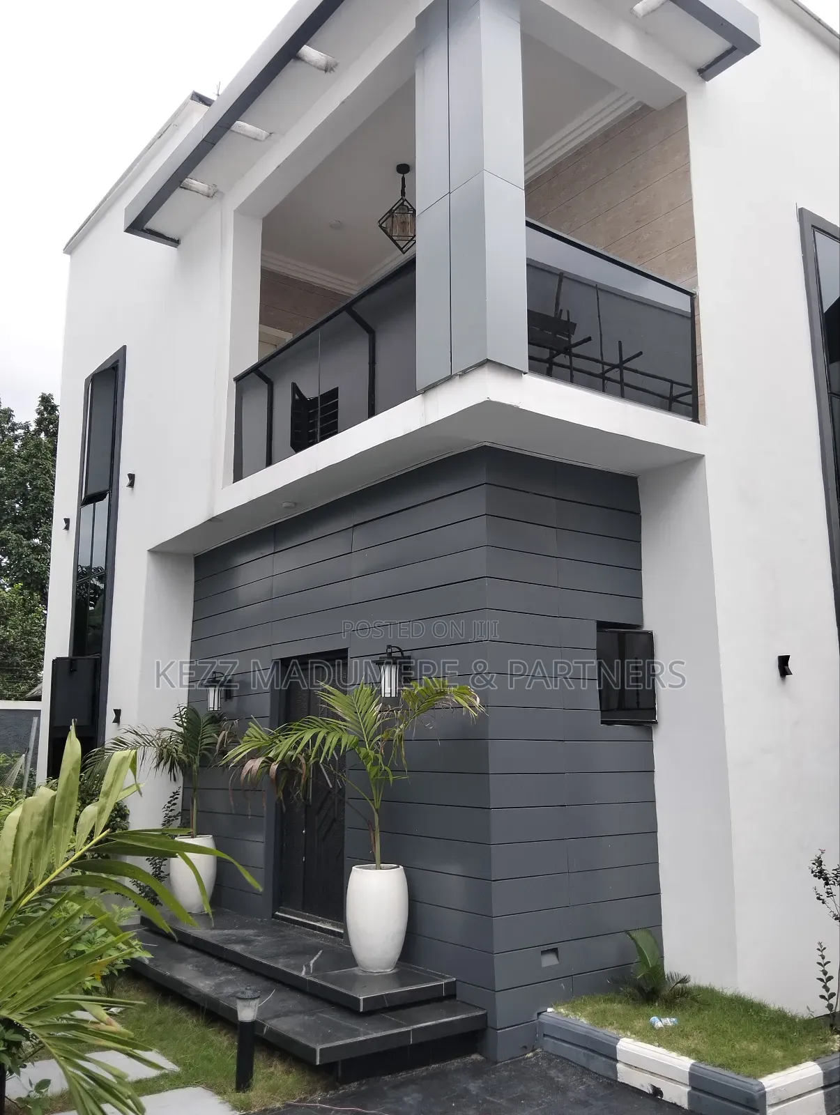 4bdrm Duplex in Shell Cooperative for sale