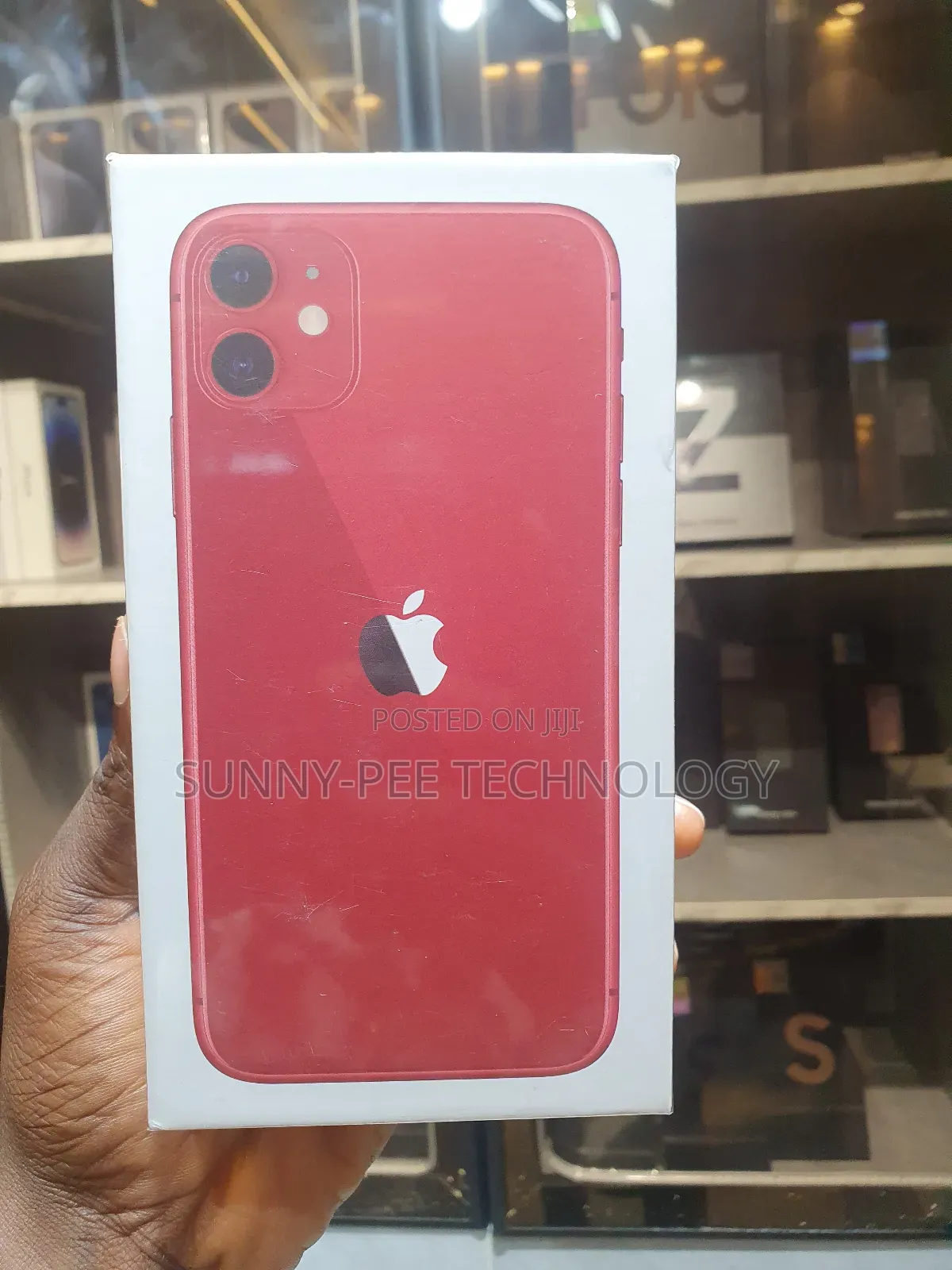 New Apple iPhone 11 128 GB Red