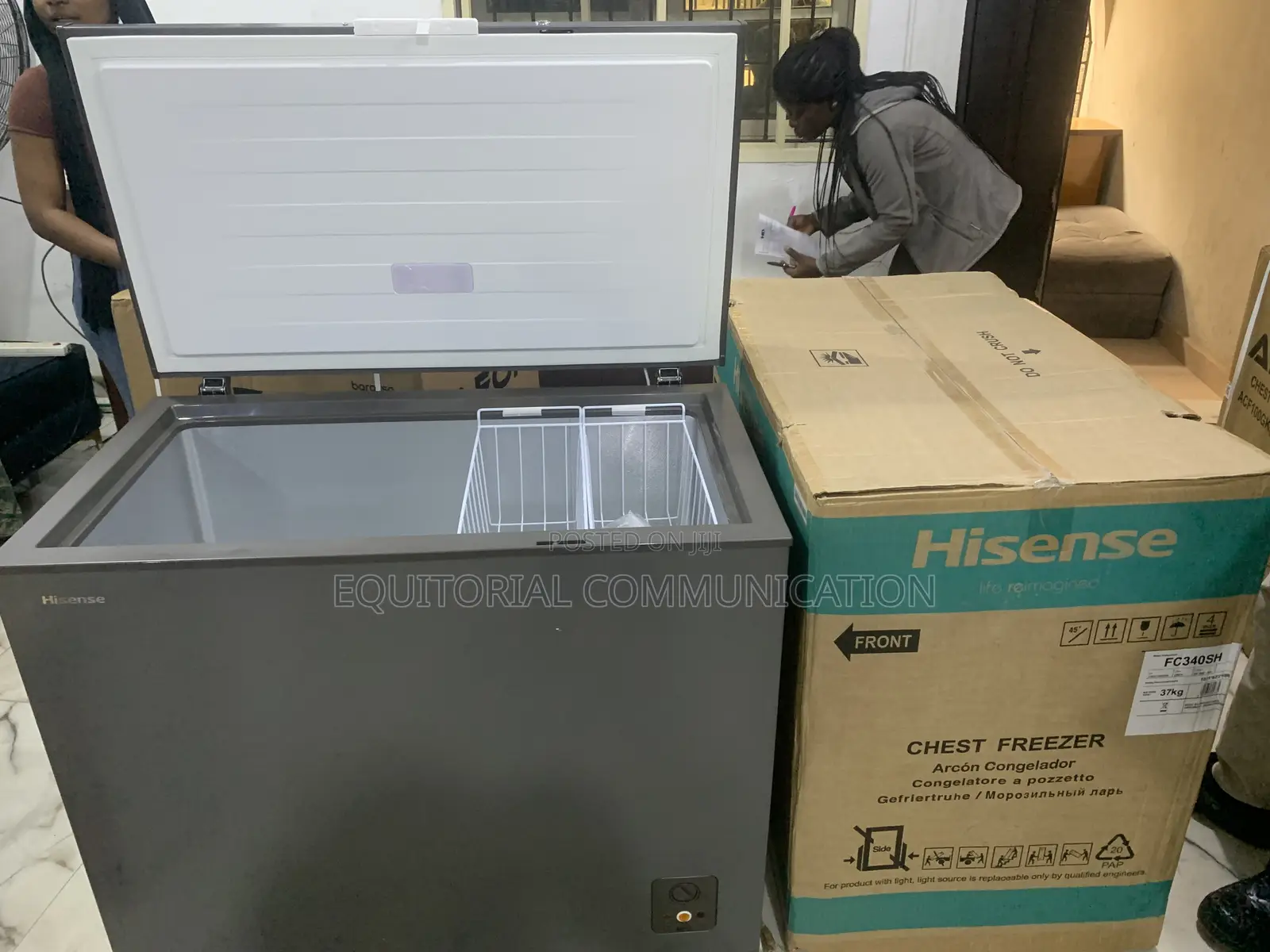 Hisense Fc340sh – Store Your Market Goods With Ease