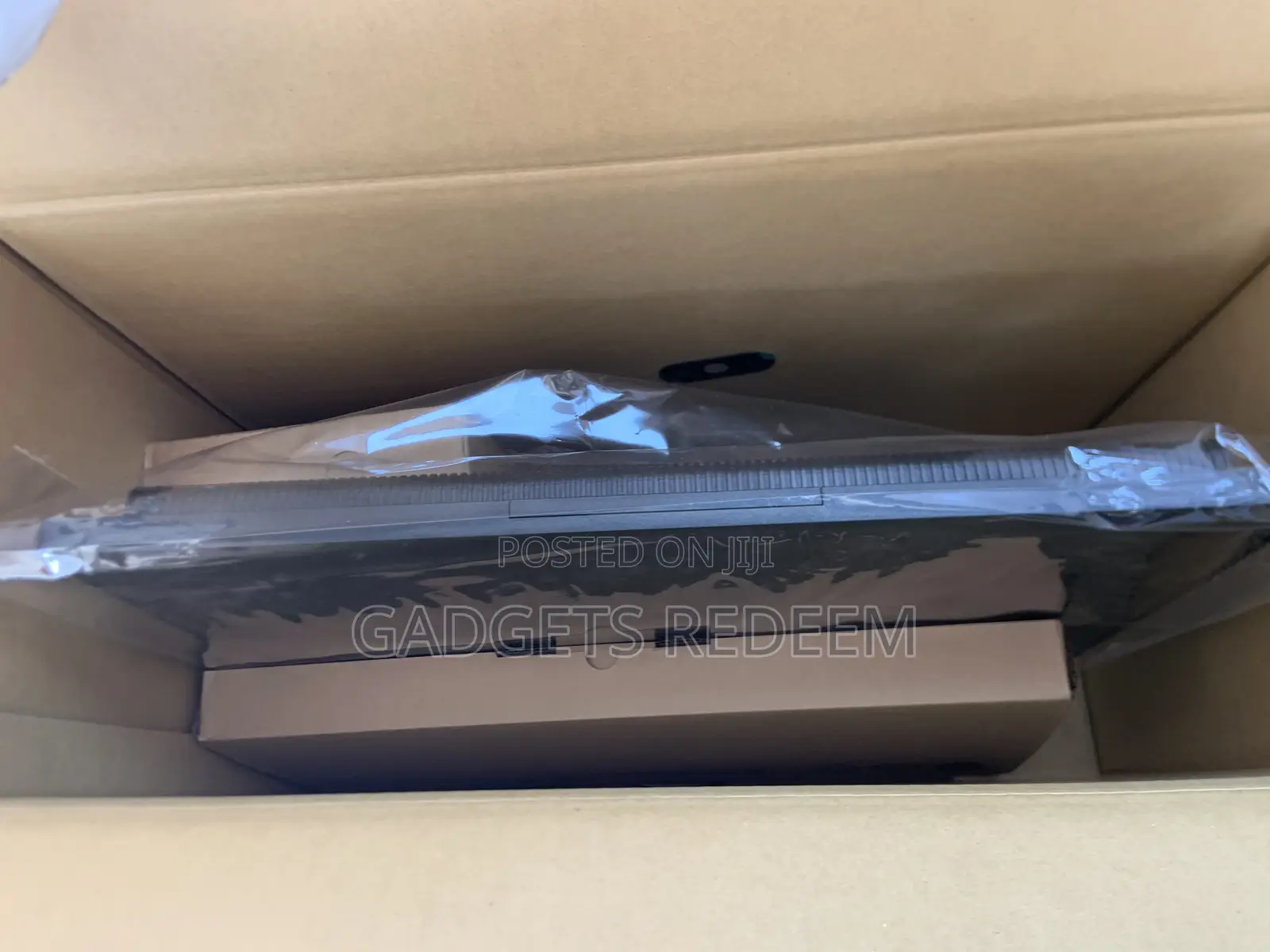 New Lenovo ThinkCentre M810z AIO 8GB Intel Core I5 SSD 256GB