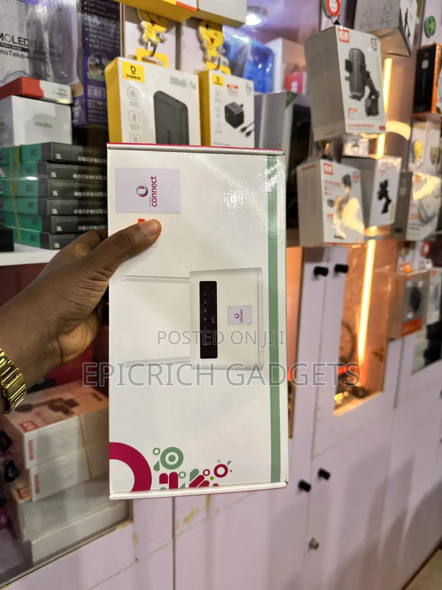 Universal 4g Rechargeable Lte Router With 5,000mah Battery