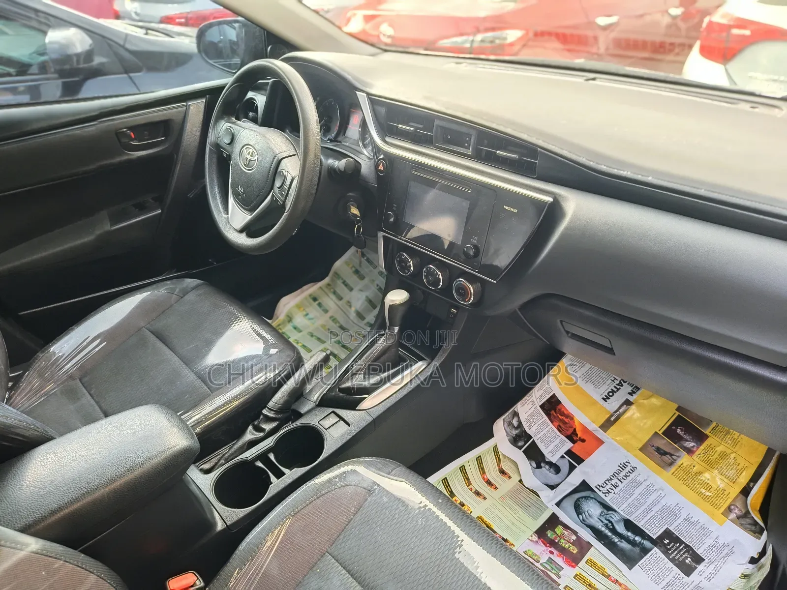 Toyota Corolla LE 4dr Sedan (1.8L 4cyl CVT) 2017 Gray