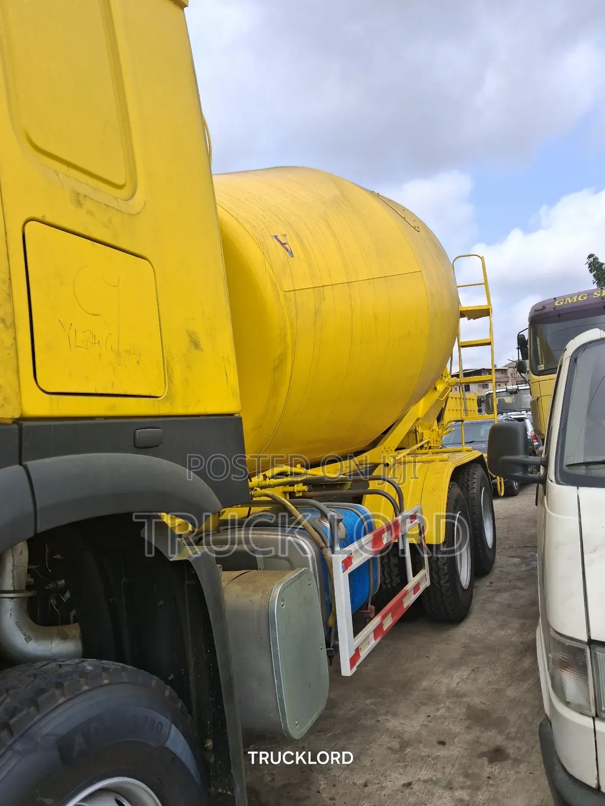 Howo Mixer