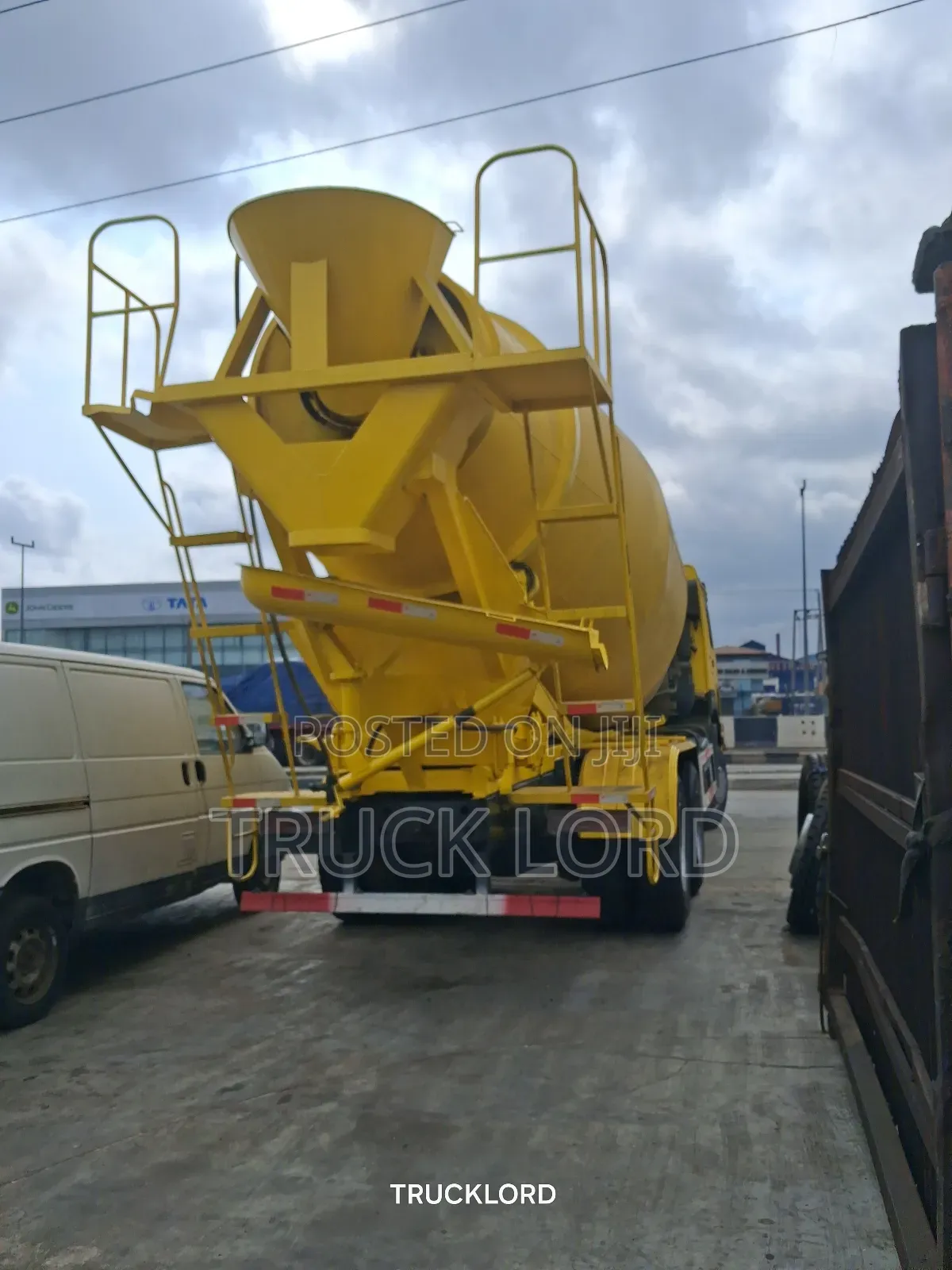 Howo Mixer