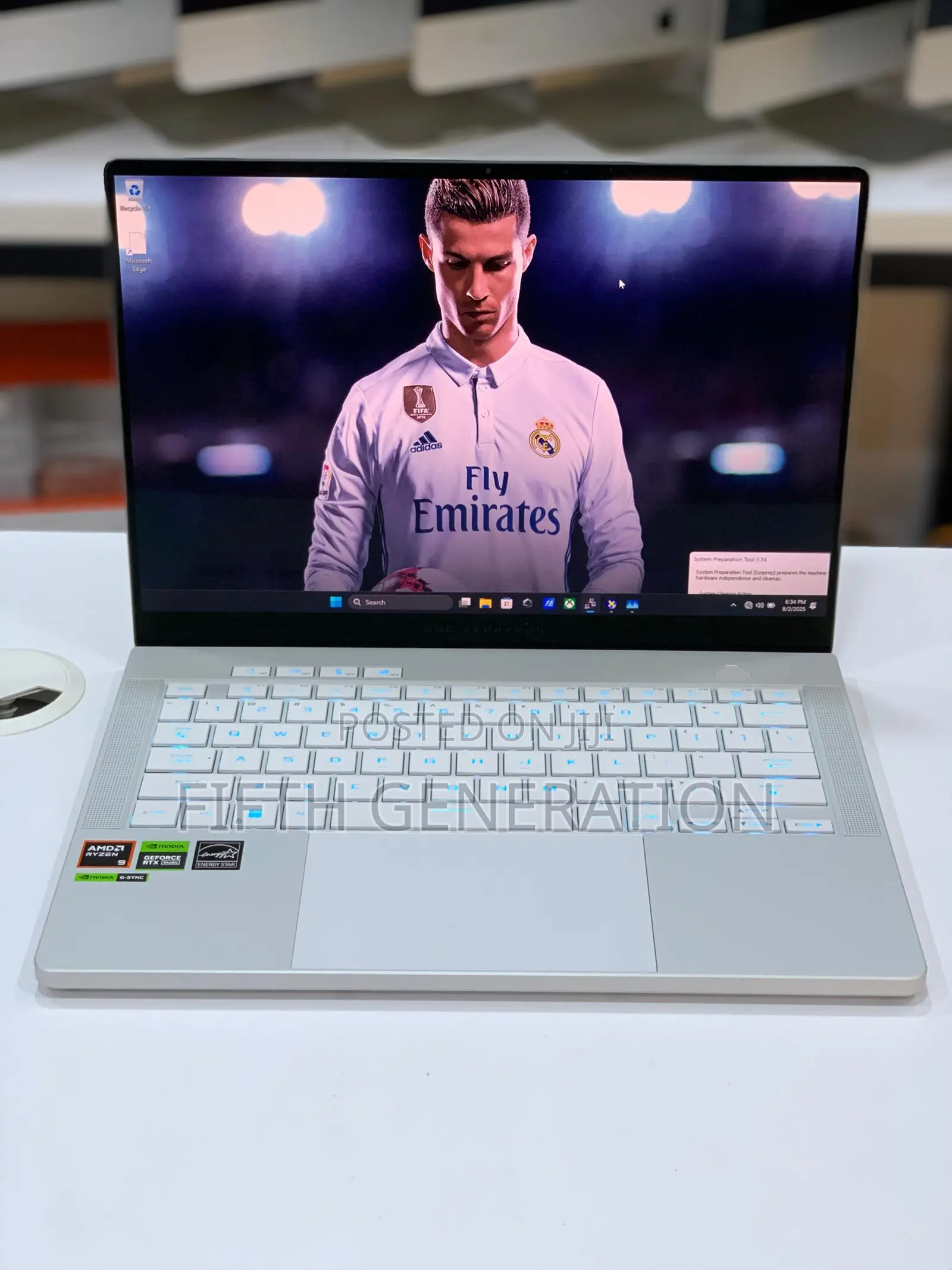 Laptop Asus ROG Zephyrus G14 16GB AMD Ryzen 9 SSD 1T